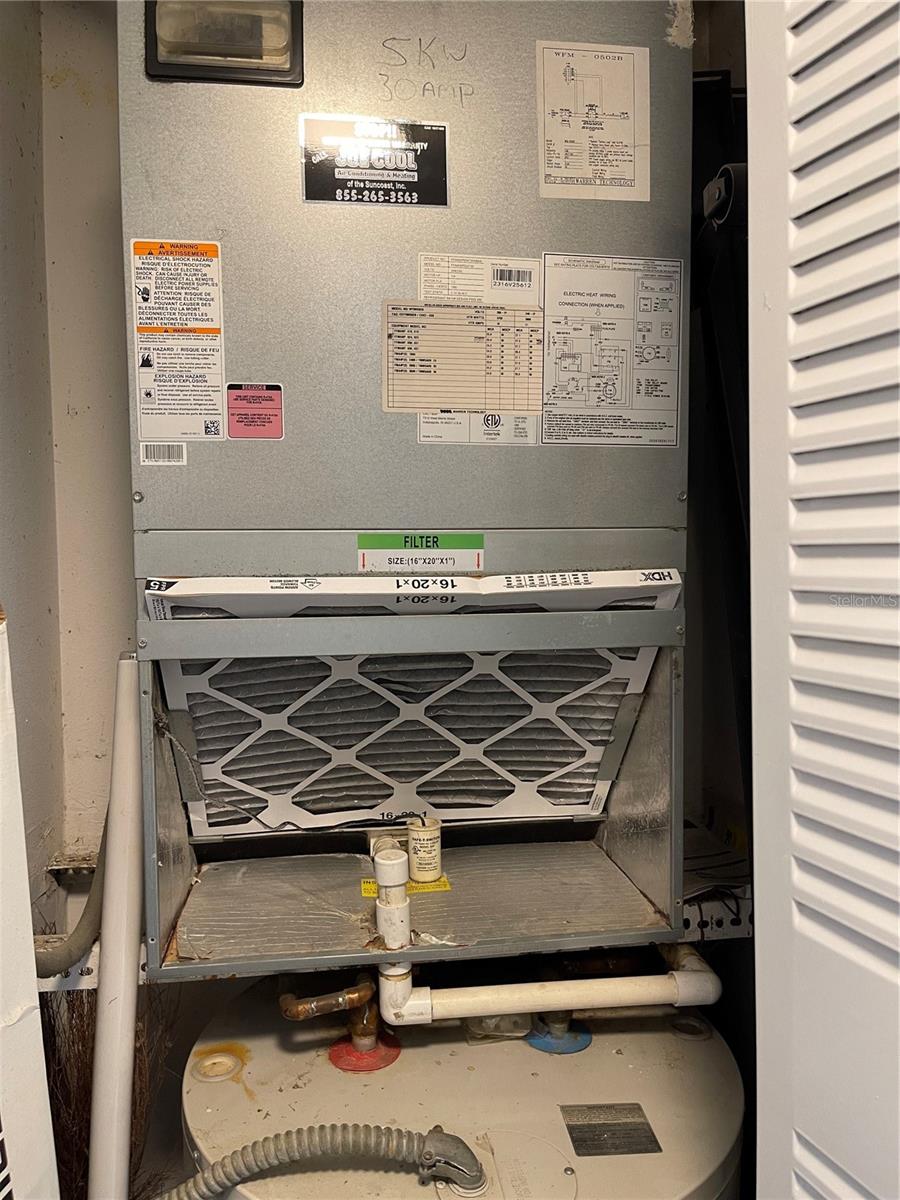 Image 34 of 46 For 112 Palmetto Court 112