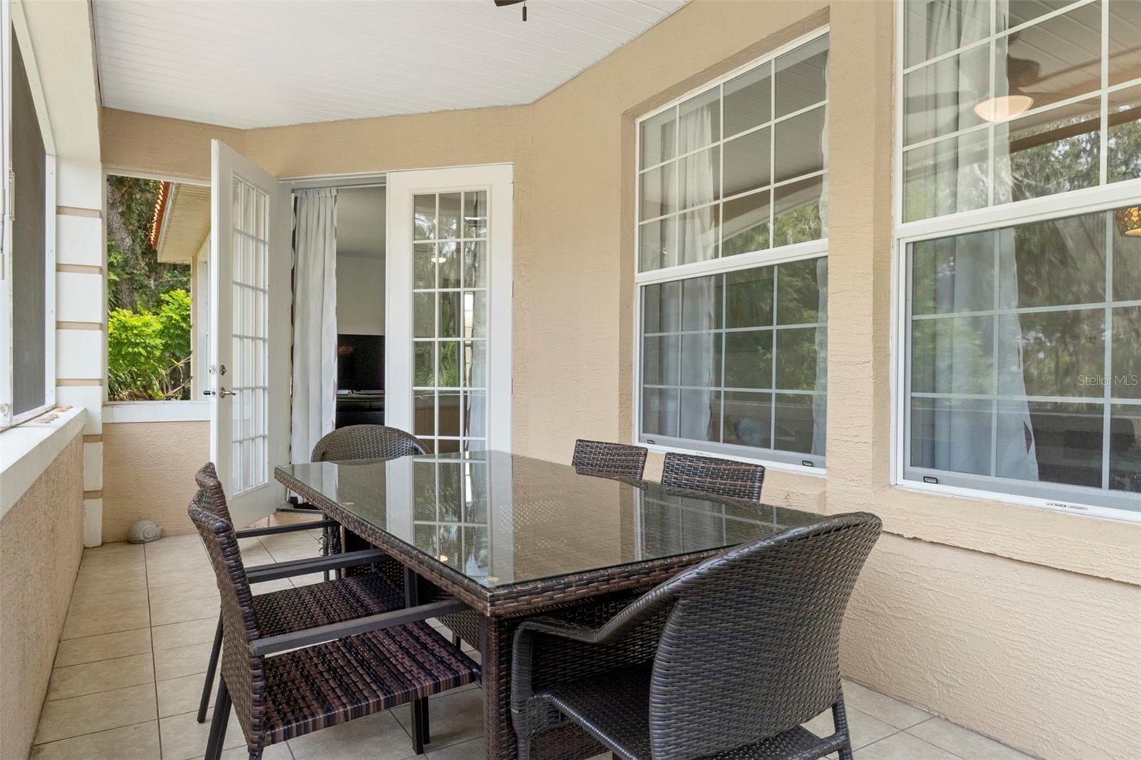 Listing photo id 39 for 4810 Amstel Drive 125