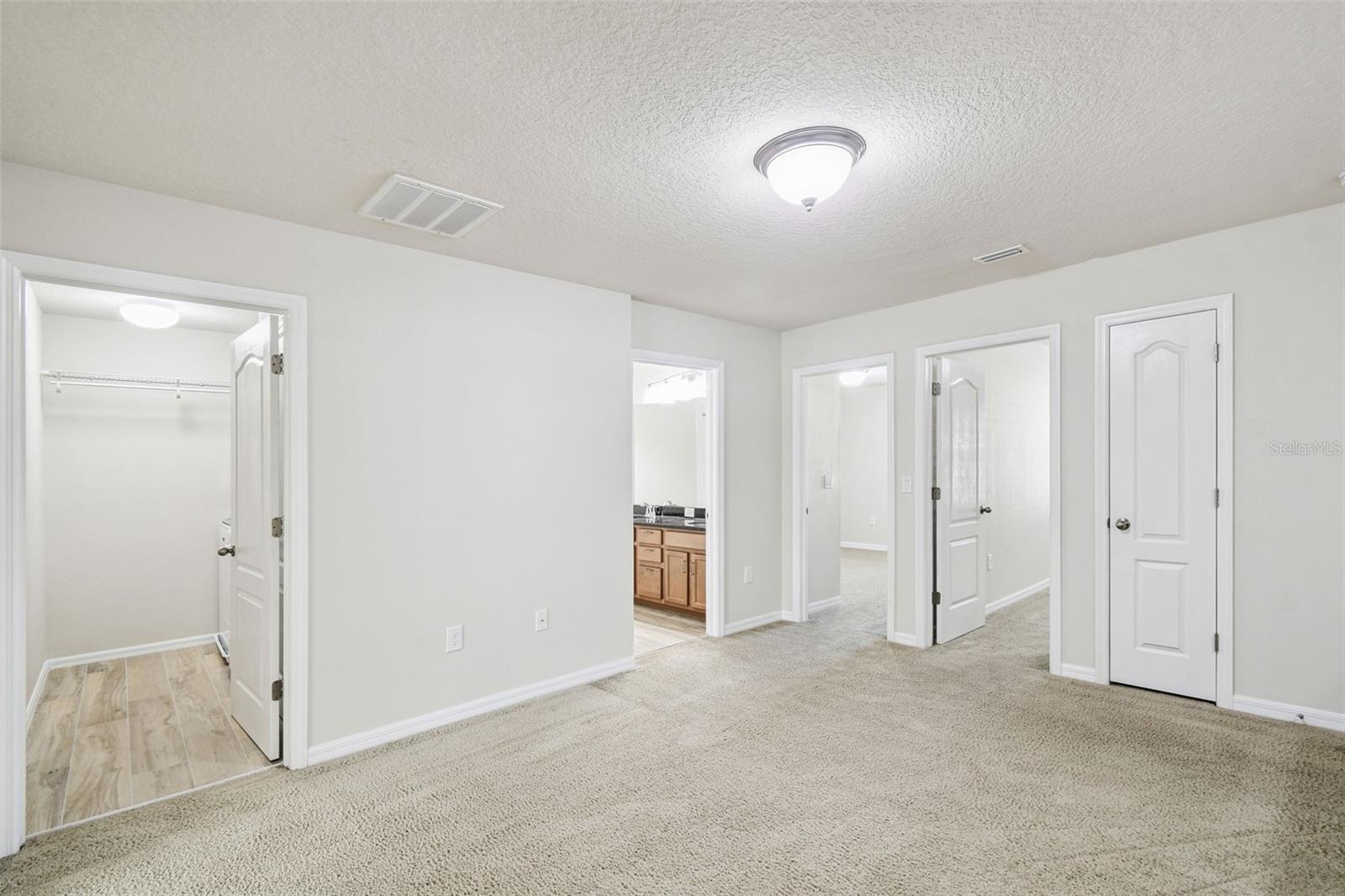 Image 16 of 31 For 8612 Corinthian Way