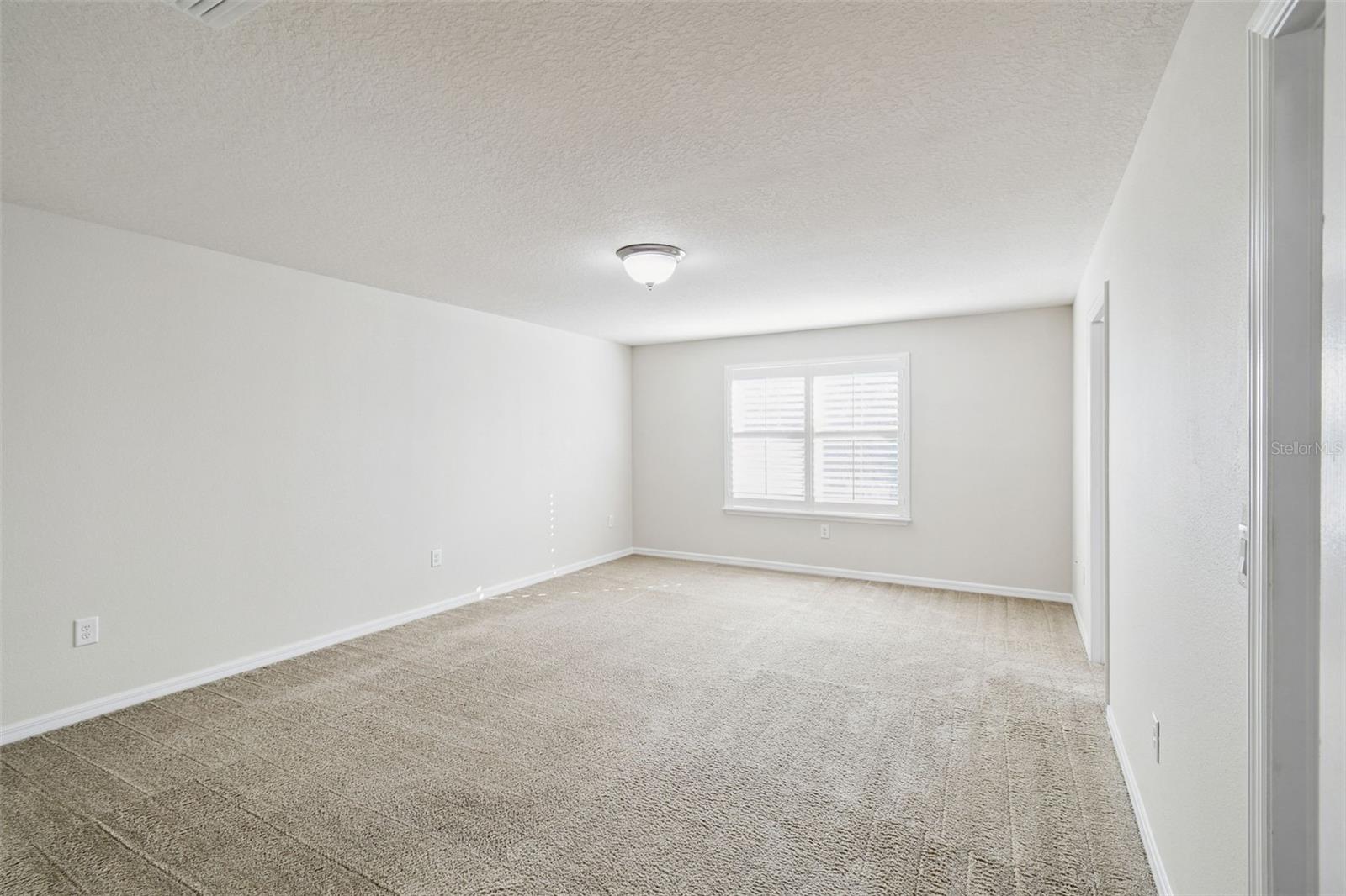 Image 17 of 31 For 8612 Corinthian Way