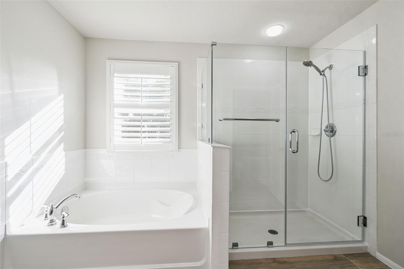 Image 22 of 31 For 8612 Corinthian Way