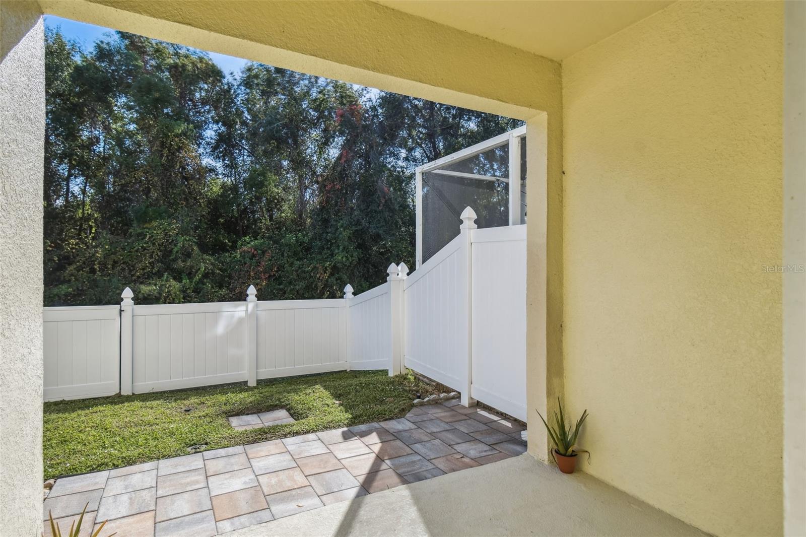 Image 29 of 31 For 8612 Corinthian Way