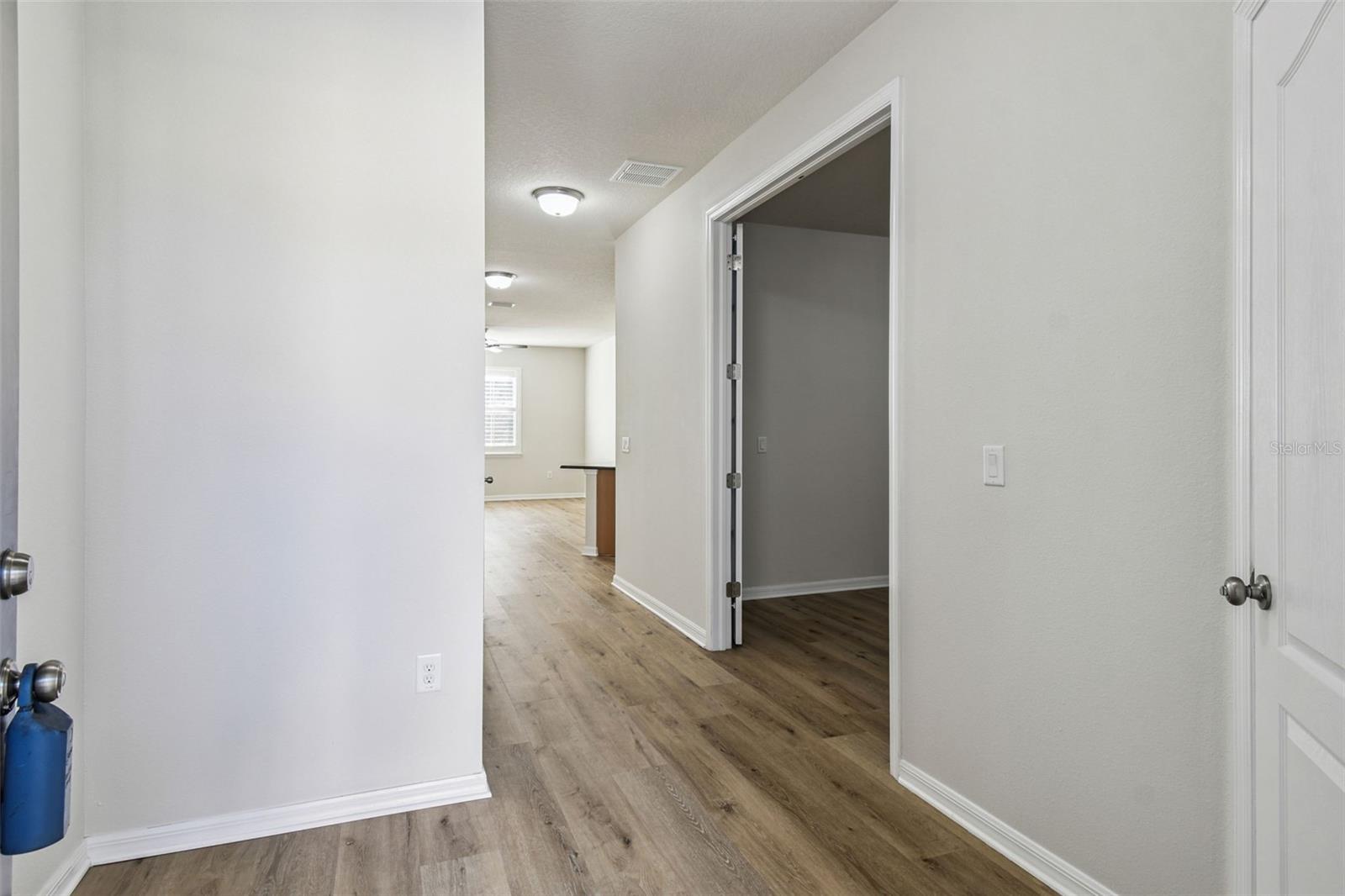 Image 4 of 31 For 8612 Corinthian Way