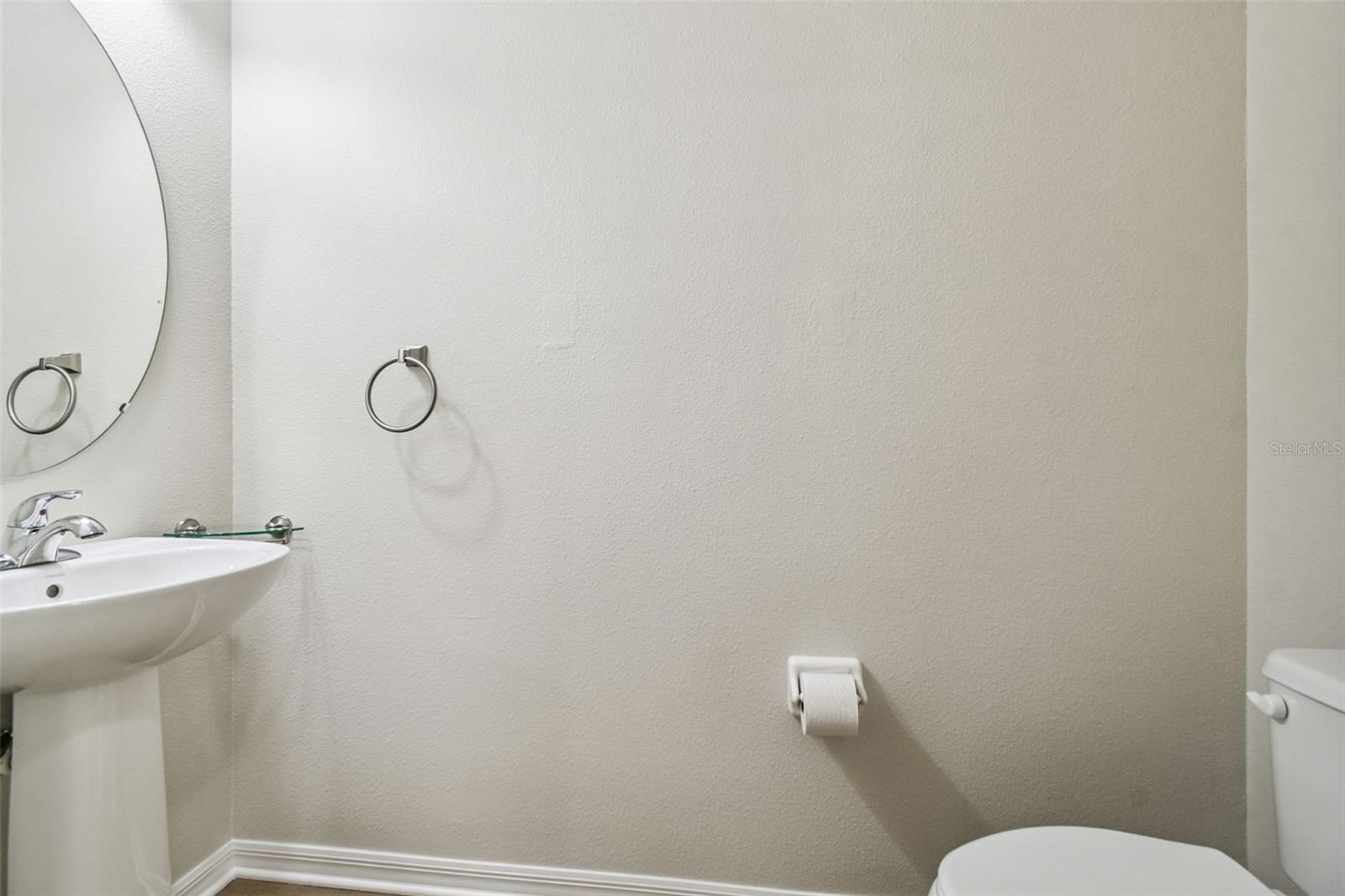 Image 5 of 31 For 8612 Corinthian Way