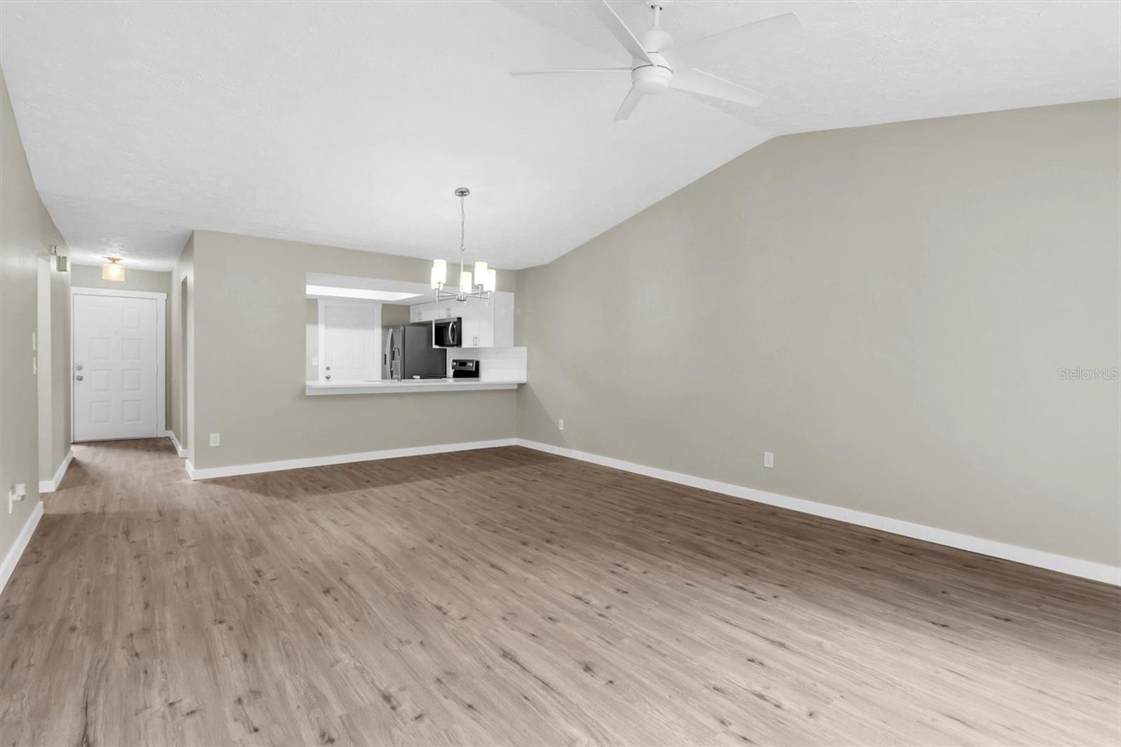 Image 10 of 31 For 4406 Pine Meadow Court