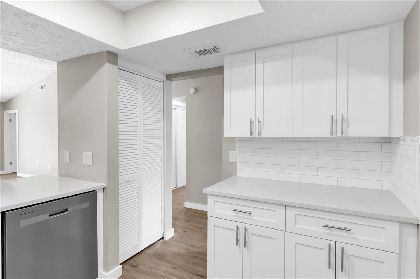 Image 14 of 31 For 4406 Pine Meadow Court