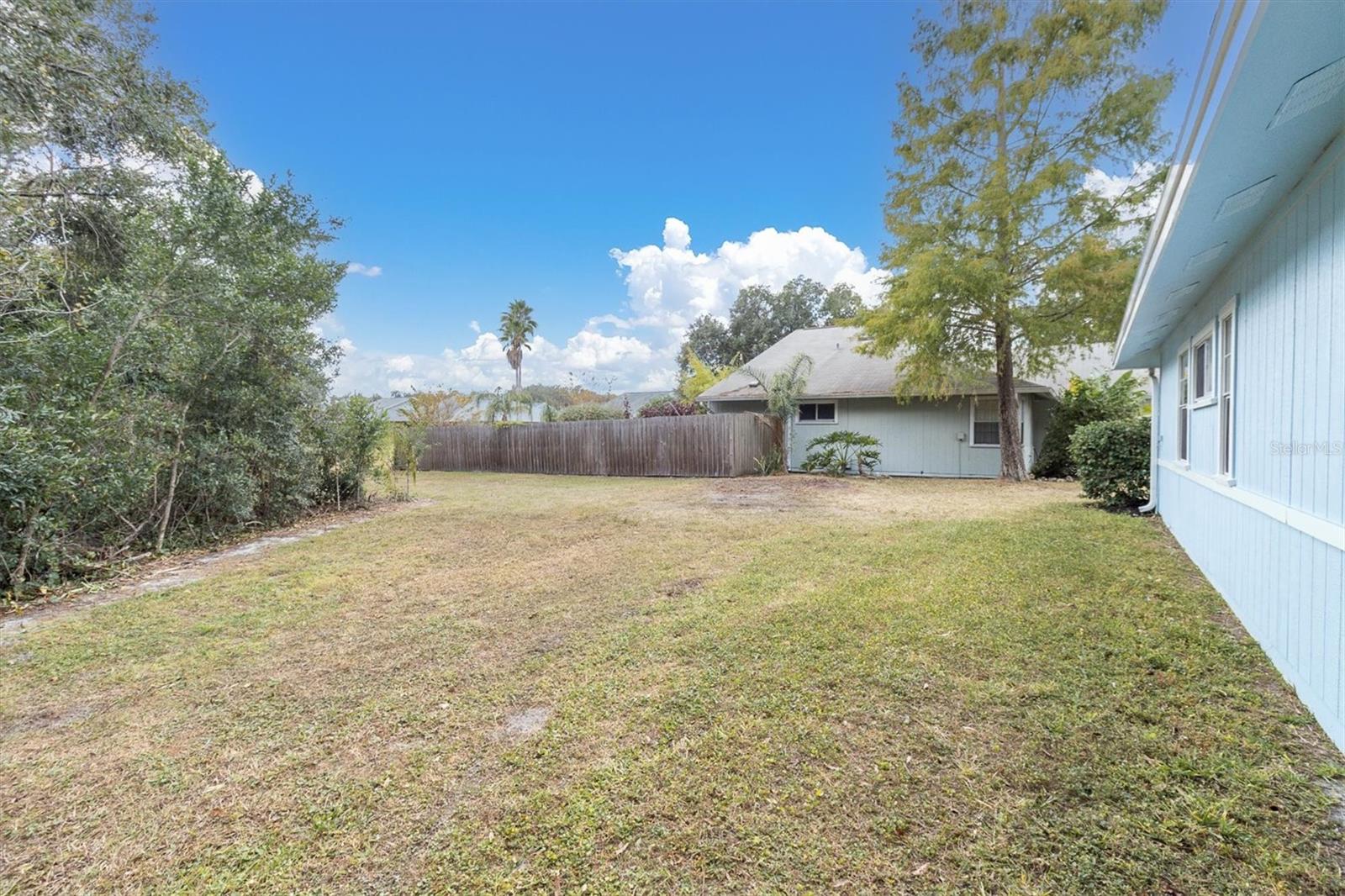 Image 27 of 31 For 4406 Pine Meadow Court