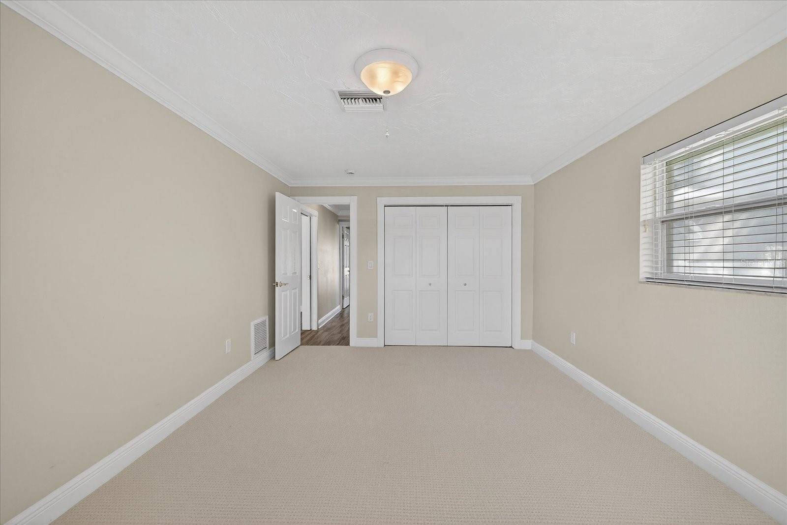 Image 39 of 94 For 3315 Seaway Drive