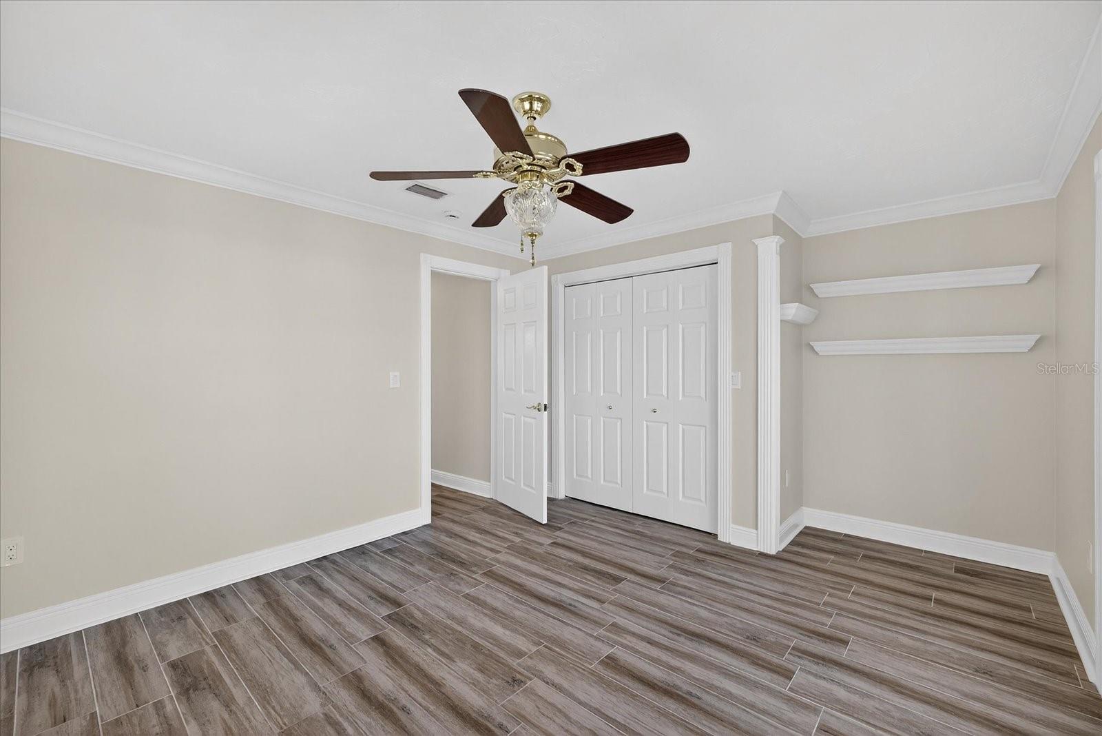 Image 41 of 94 For 3315 Seaway Drive