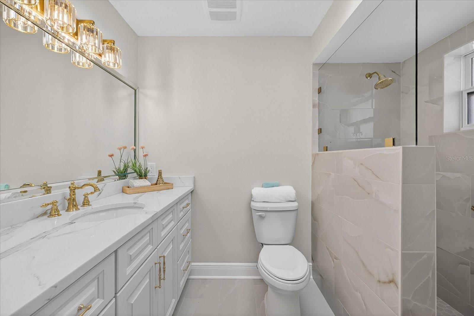 Image 44 of 94 For 3315 Seaway Drive