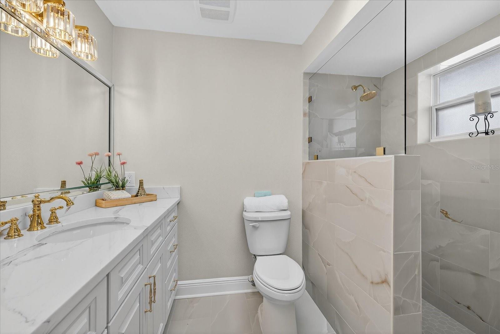 Image 45 of 94 For 3315 Seaway Drive