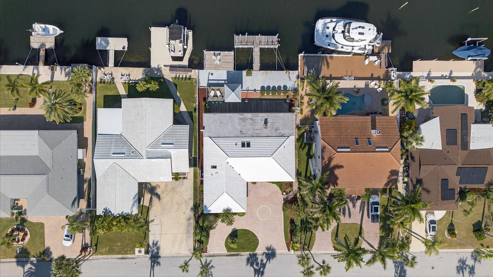 Image 67 of 94 For 3315 Seaway Drive