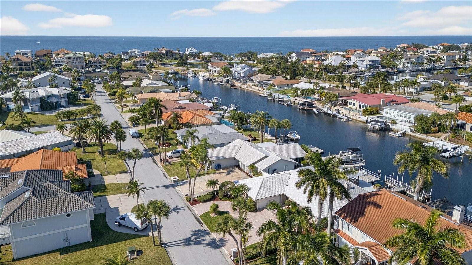 Image 7 of 94 For 3315 Seaway Drive