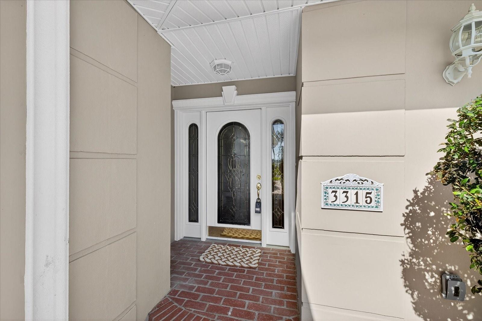 Image 8 of 94 For 3315 Seaway Drive