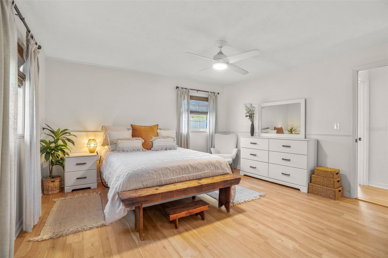 Listing photo id 8 for 37321 Hickory Hill Lane