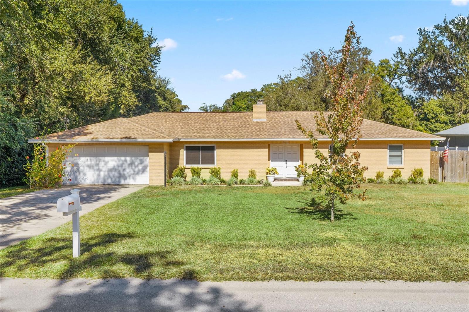 Listing photo id 0 for 37321 Hickory Hill Lane