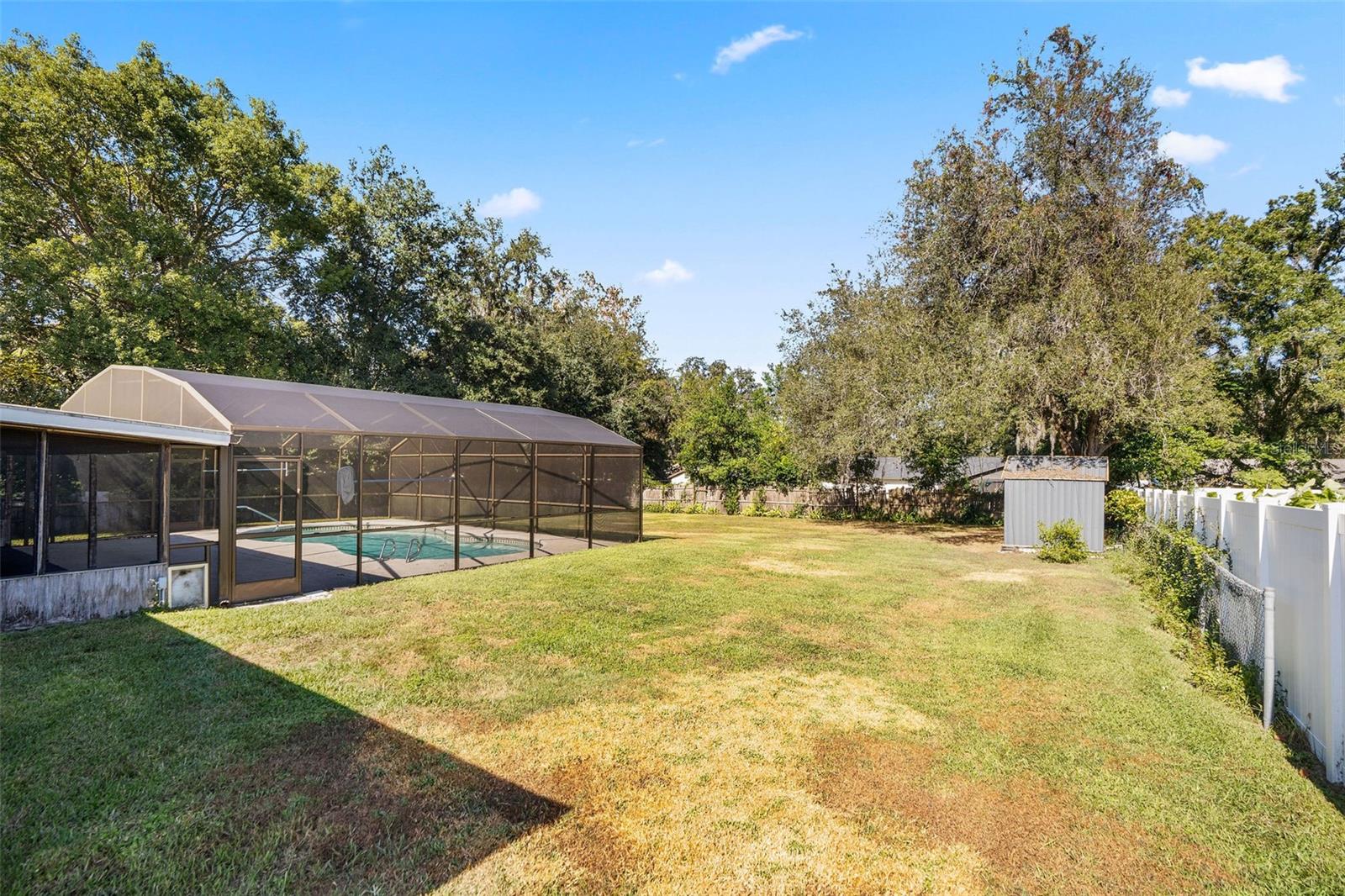 Listing photo id 22 for 37321 Hickory Hill Lane