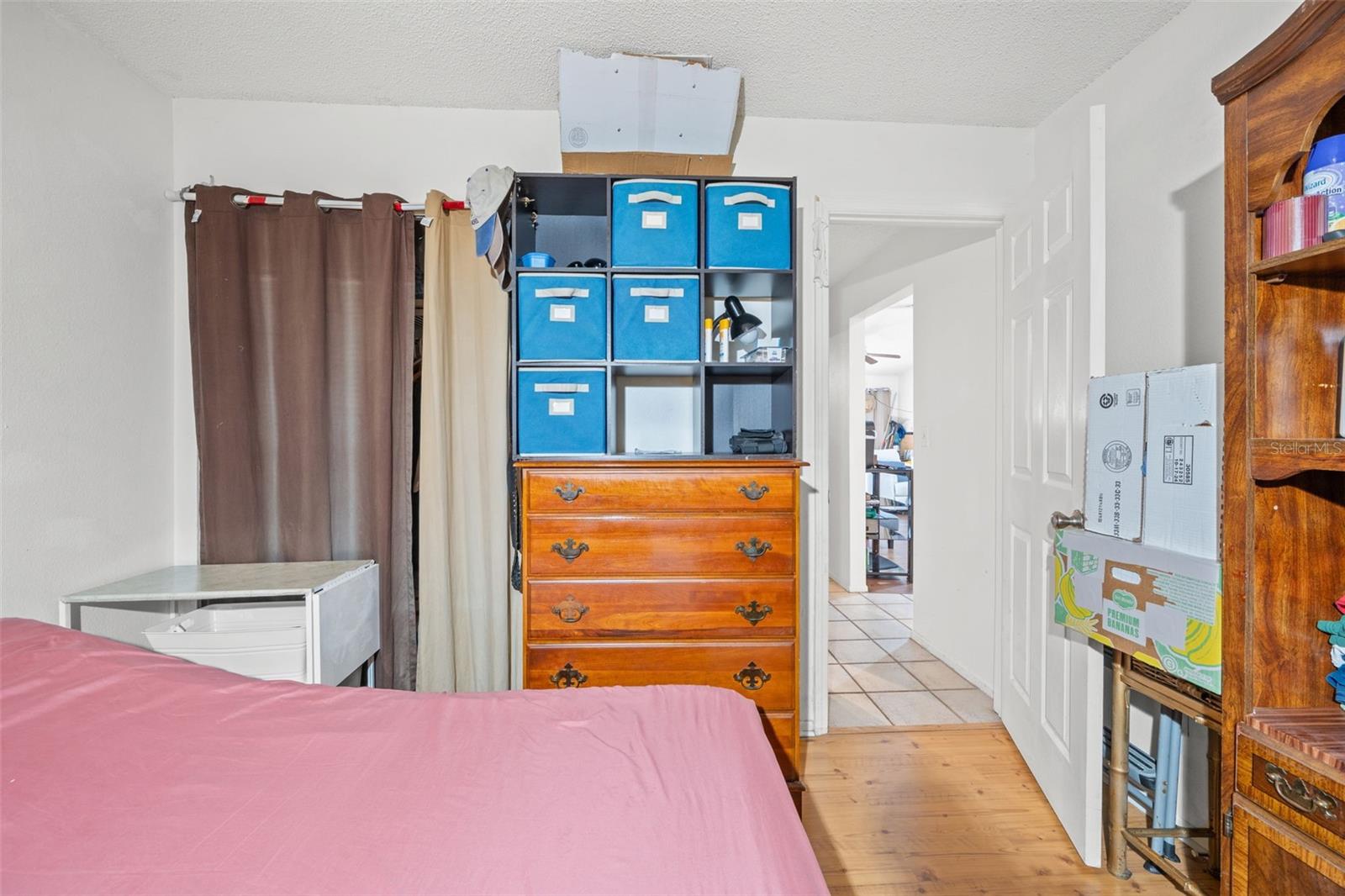 Image 19 of 30 For 7110 Barclay Avenue B