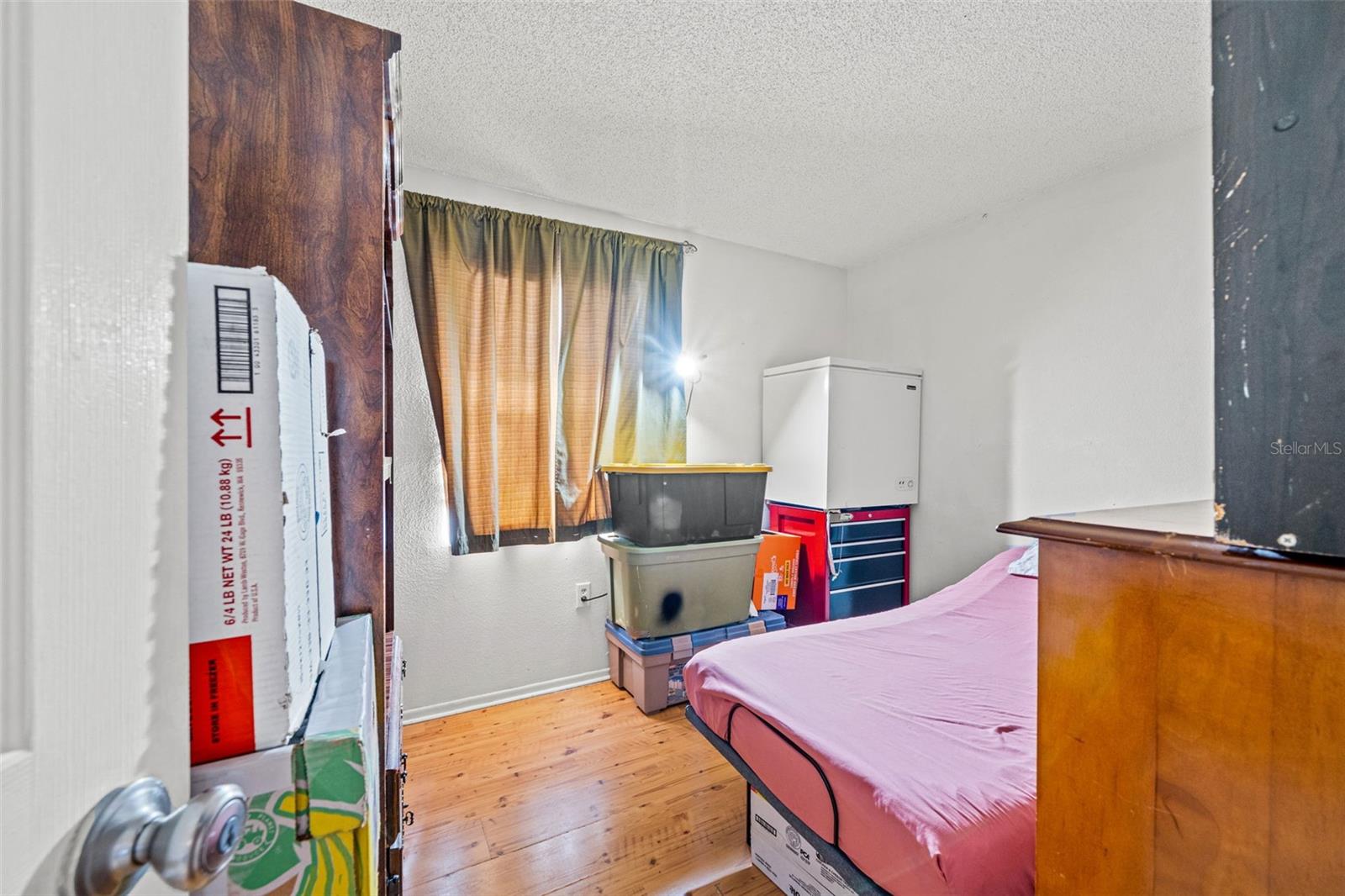 Image 20 of 30 For 7110 Barclay Avenue B