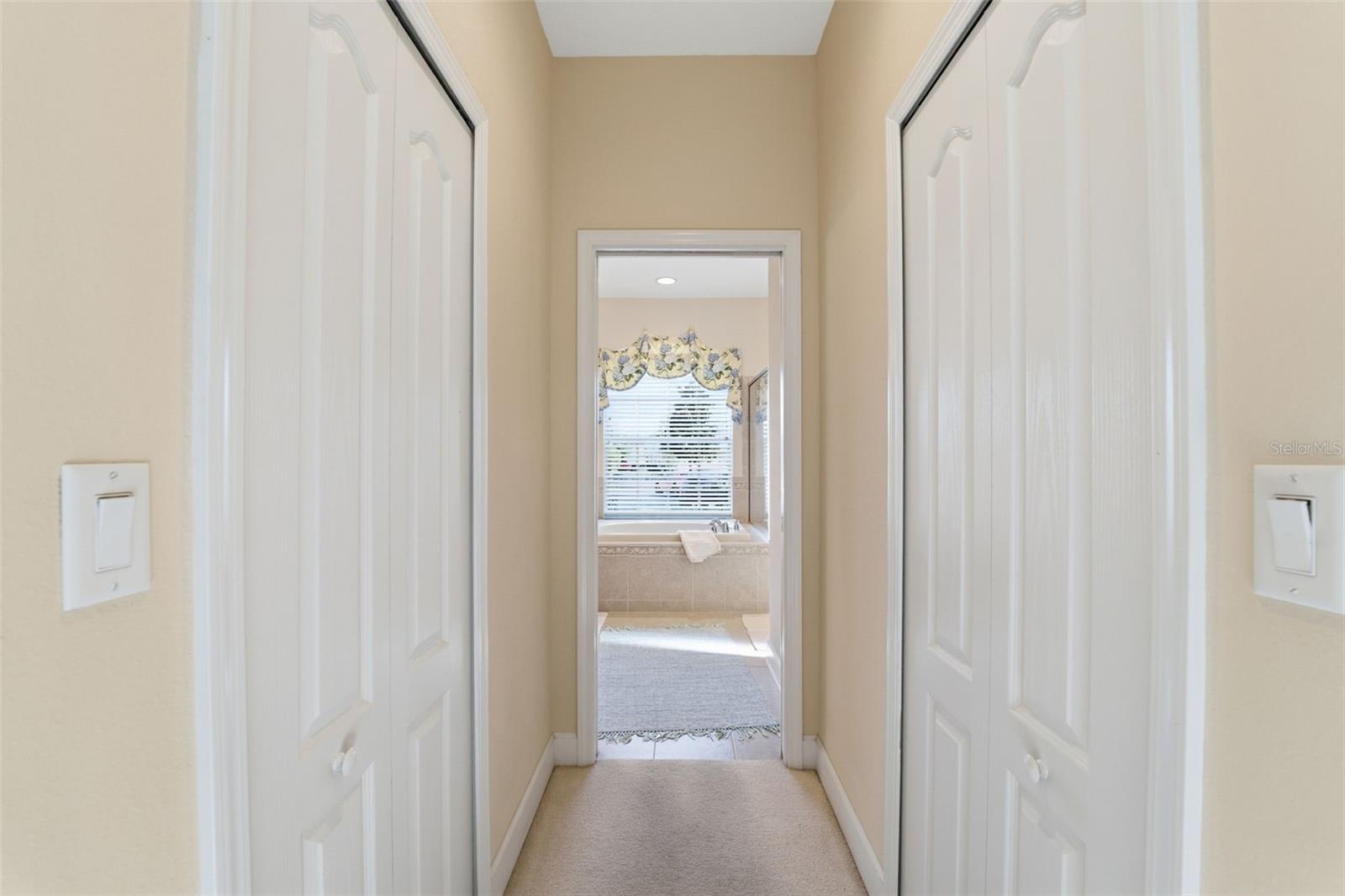 Image 12 of 47 For 11201 Valley Stream Court