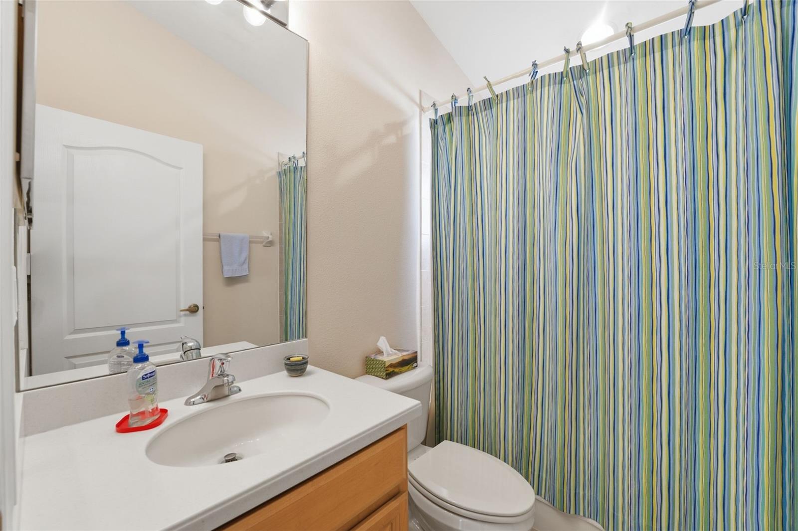 Image 16 of 47 For 11201 Valley Stream Court