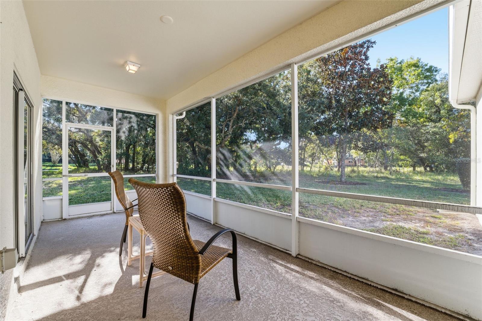 Image 19 of 47 For 11201 Valley Stream Court