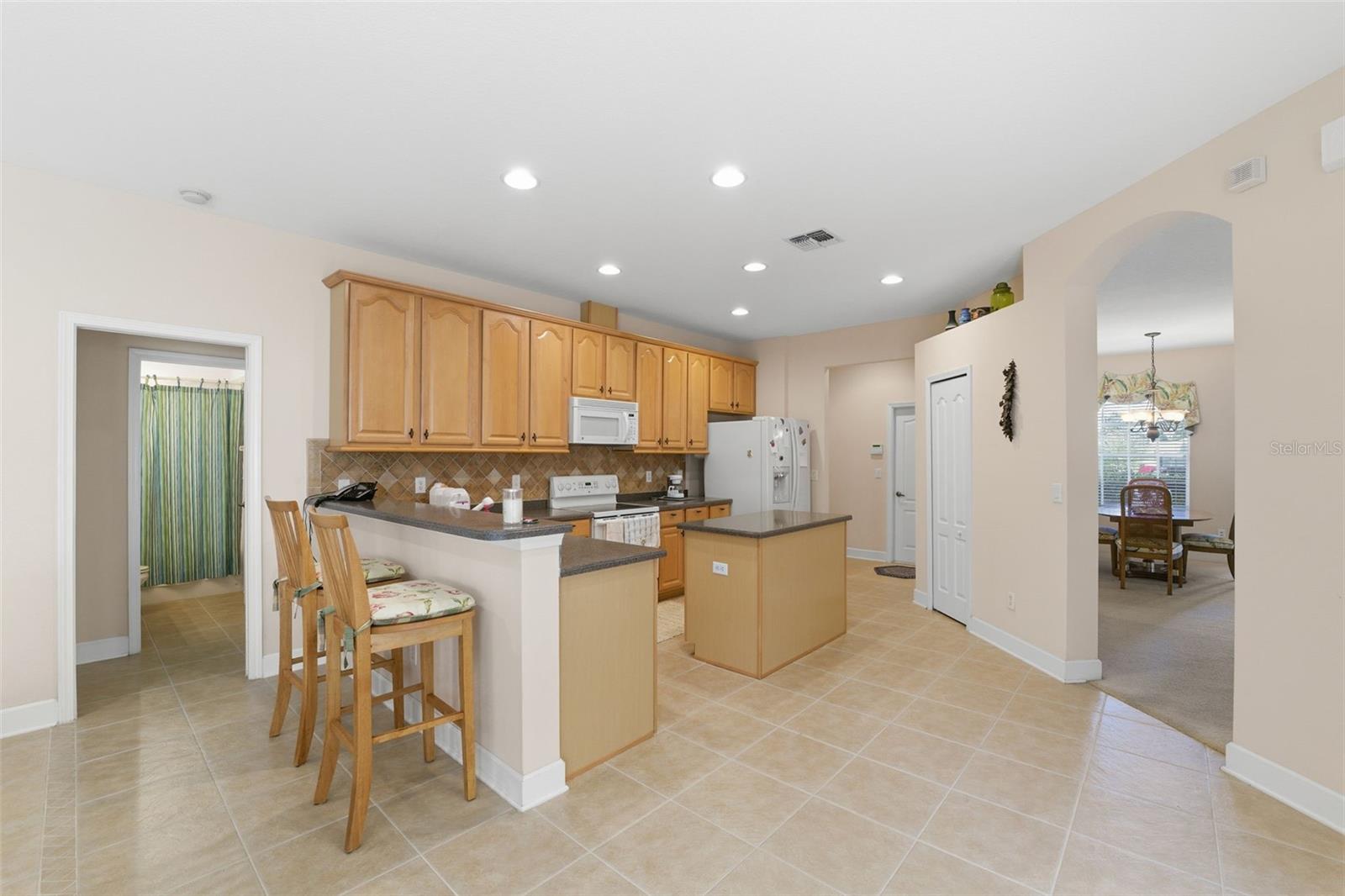 Image 37 of 47 For 11201 Valley Stream Court