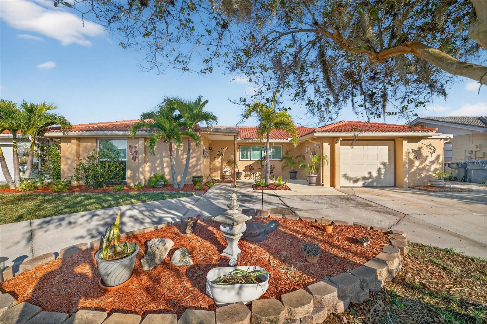 Details for 5008 Forecastle Drive, NEW PORT RICHEY, FL 34652