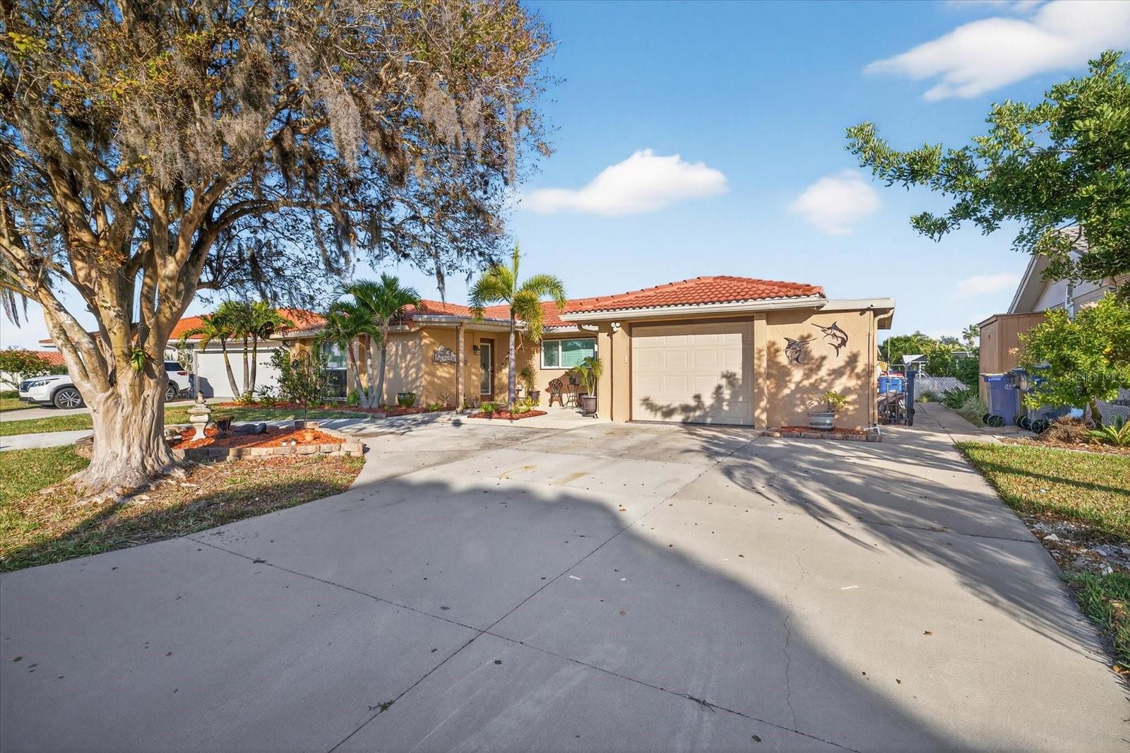 Image 46 of 81 For 5008 Forecastle Drive