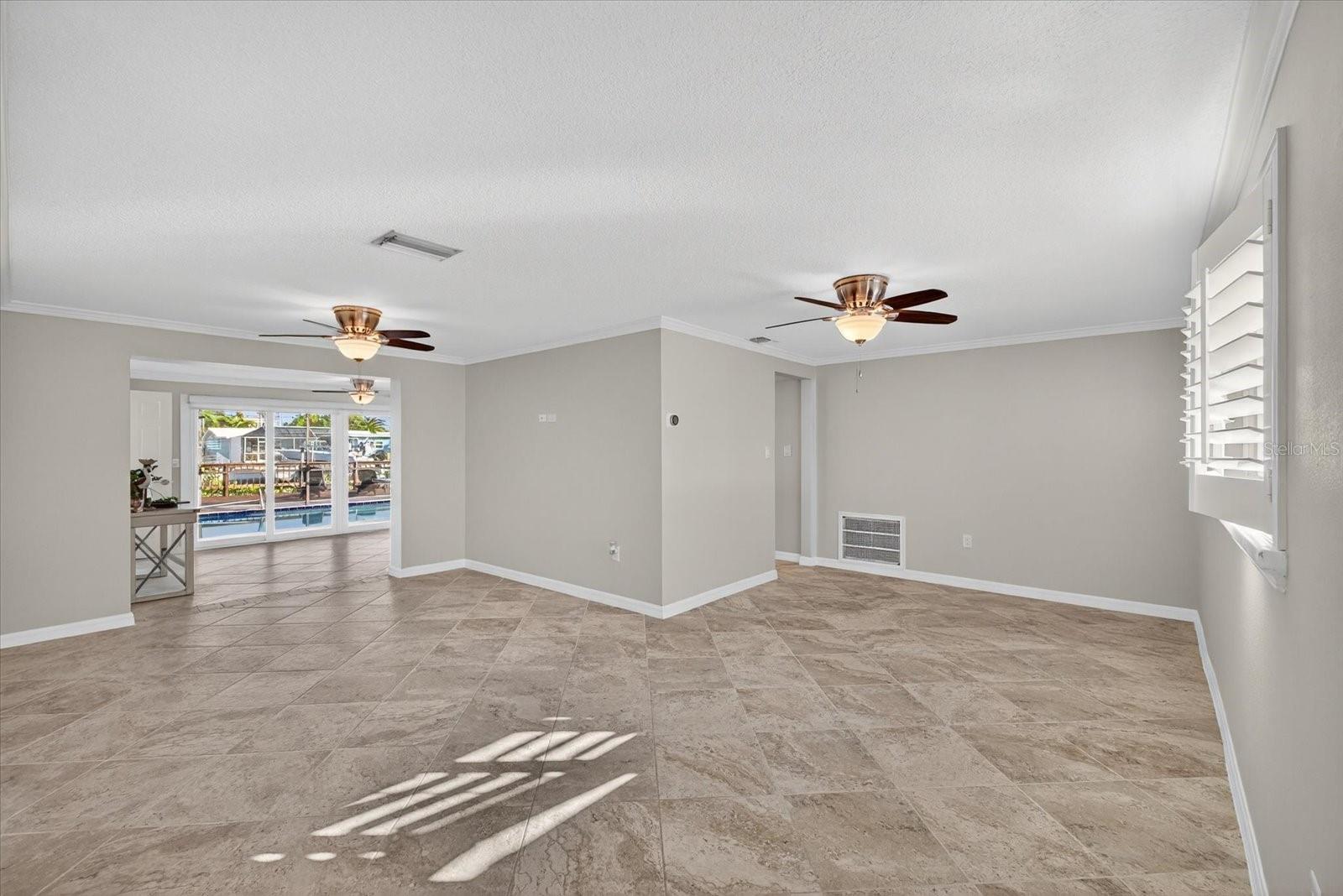 Image 9 of 81 For 5008 Forecastle Drive