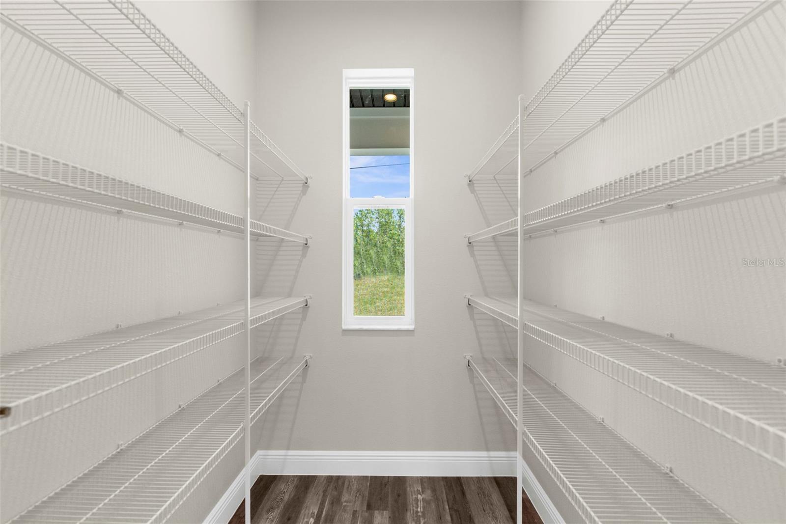 Image 28 of 81 For 11072 Horned Owl Road