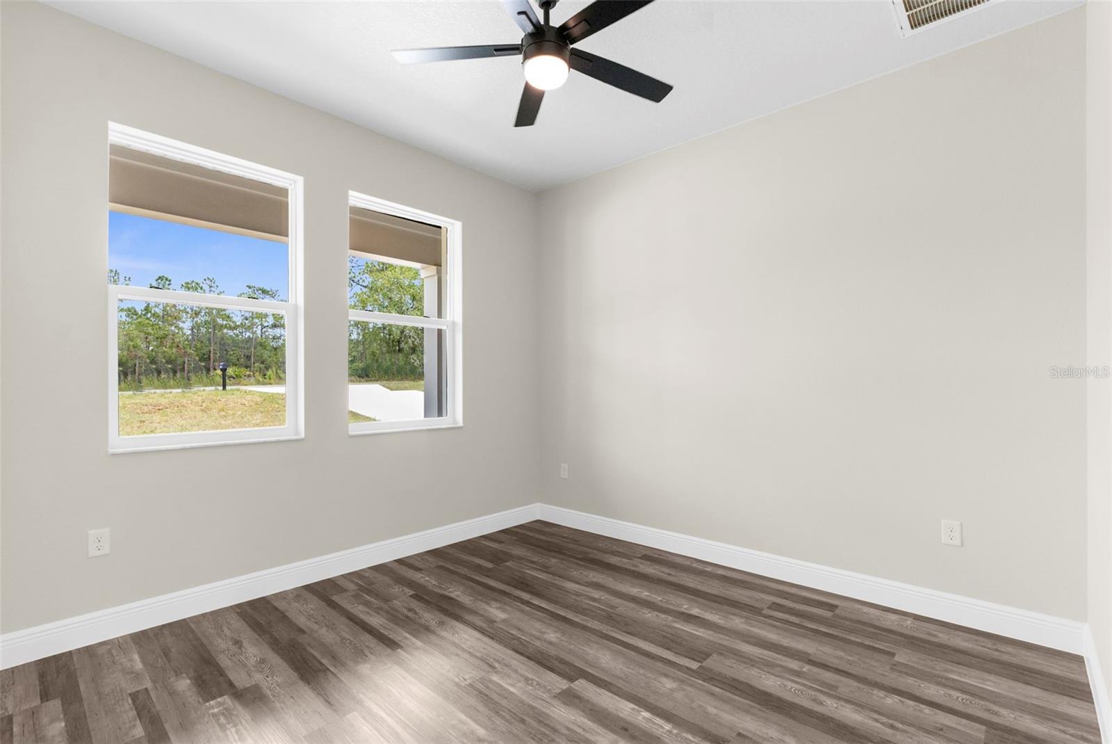 Image 33 of 81 For 11072 Horned Owl Road