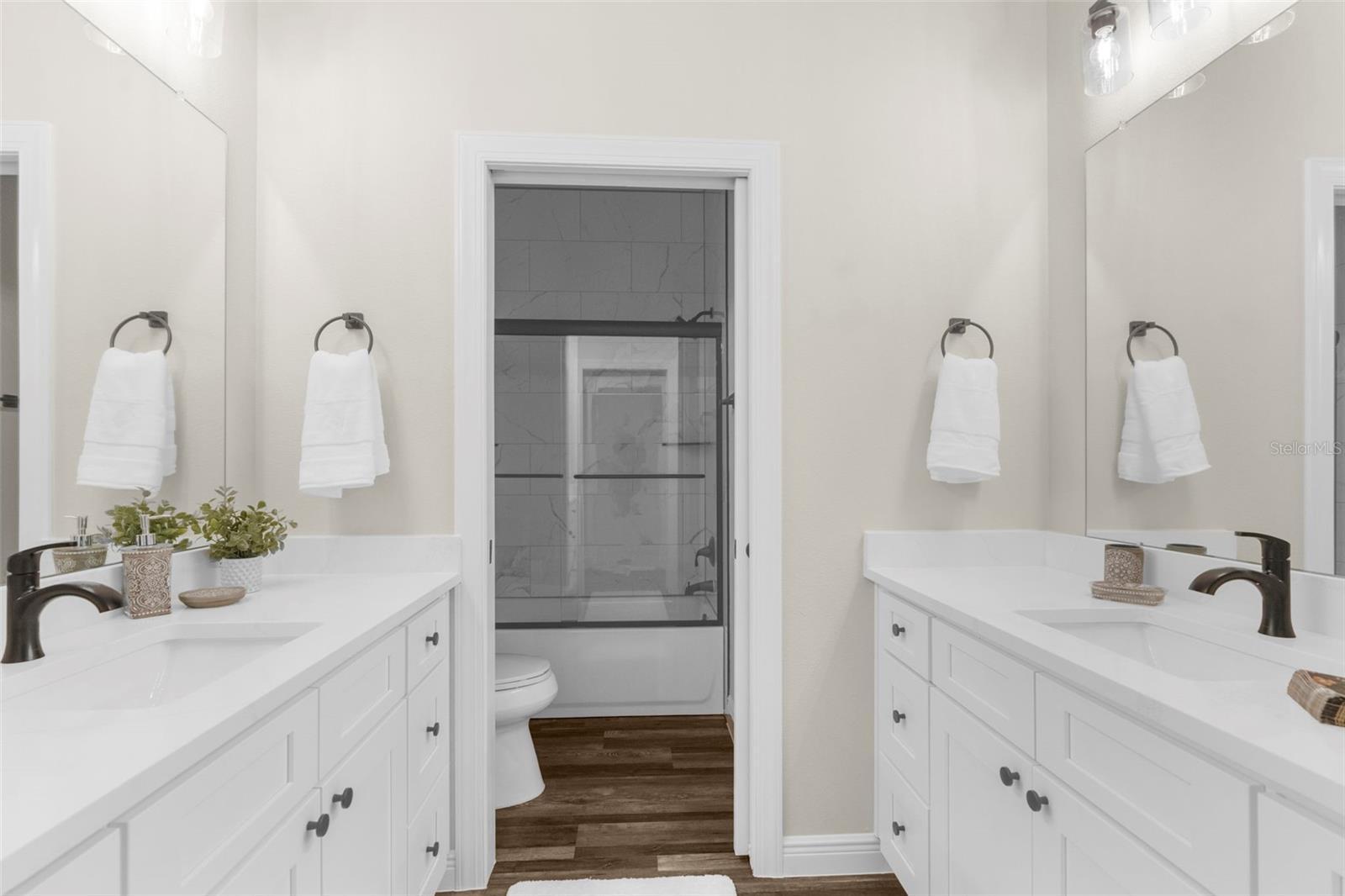 Image 39 of 81 For 11072 Horned Owl Road