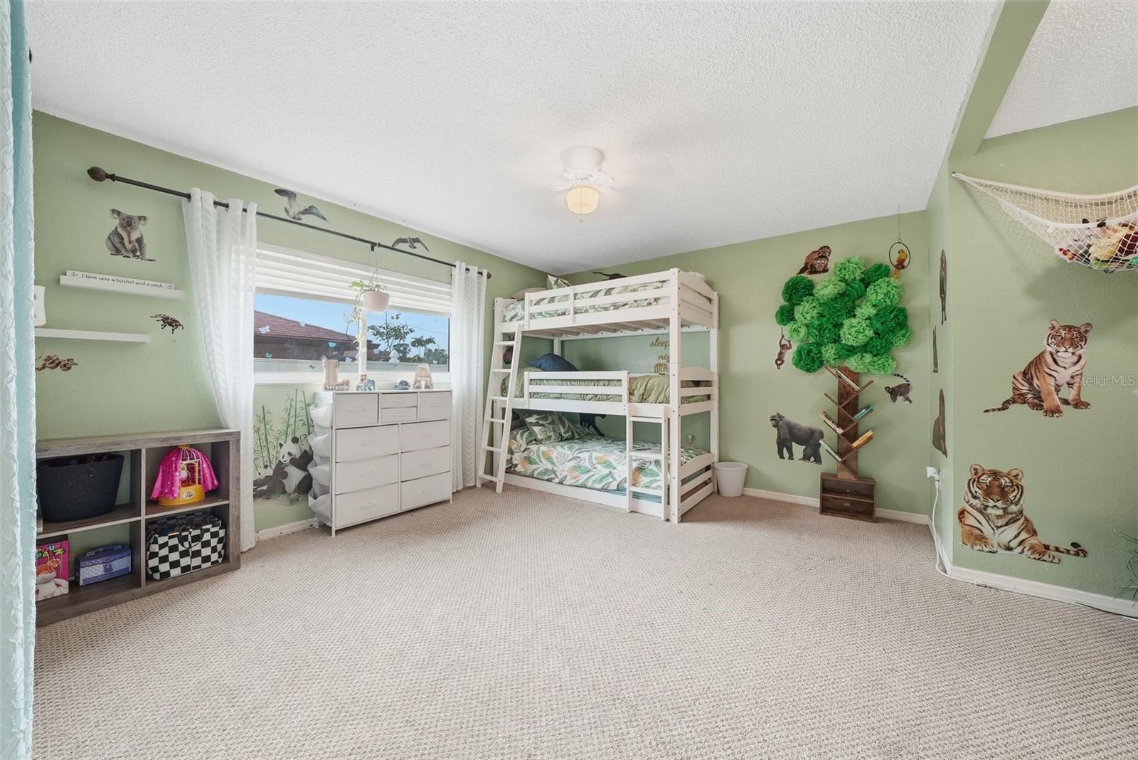 Image 33 of 82 For 7712 Lakeside Woodlands