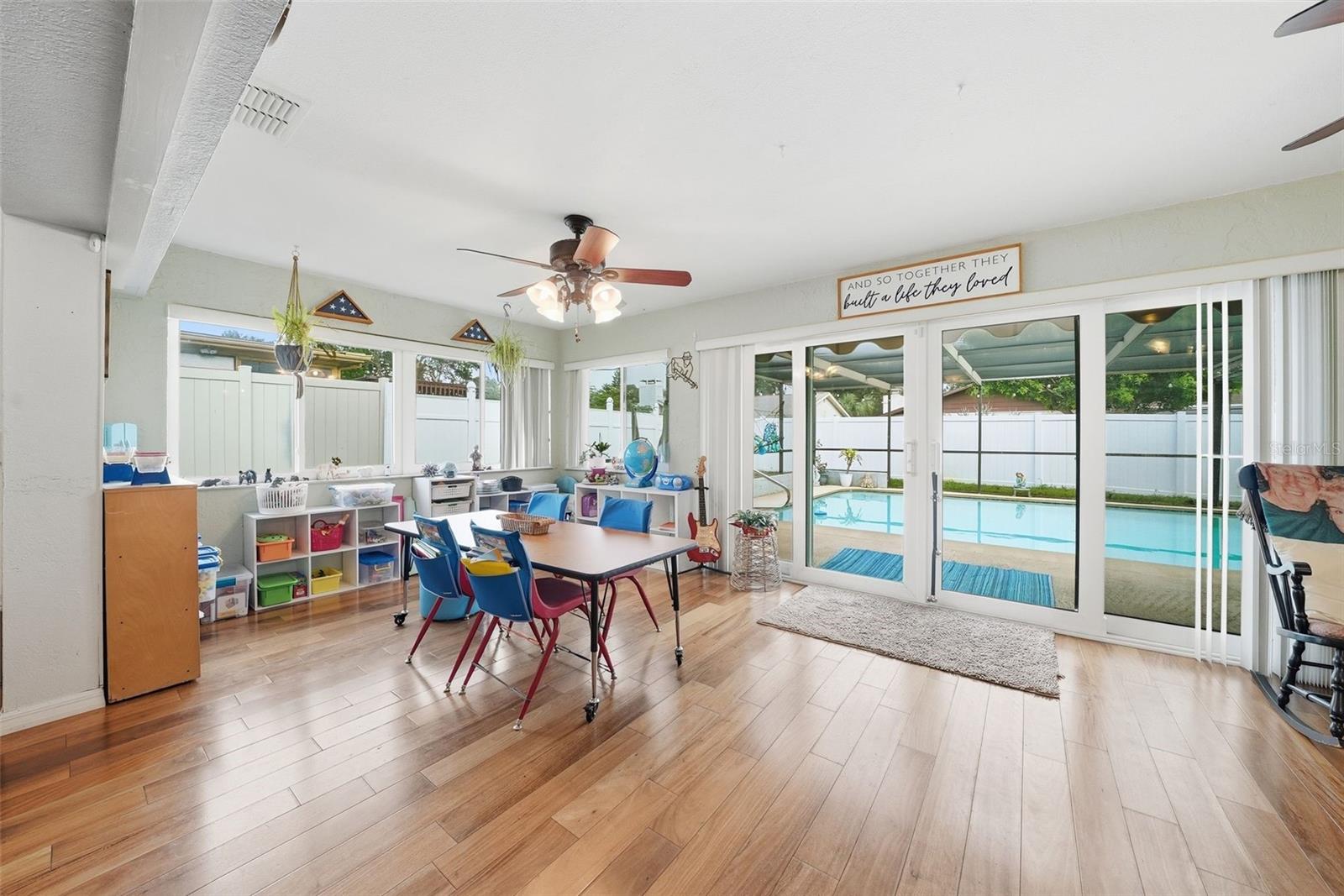 Image 38 of 82 For 7712 Lakeside Woodlands