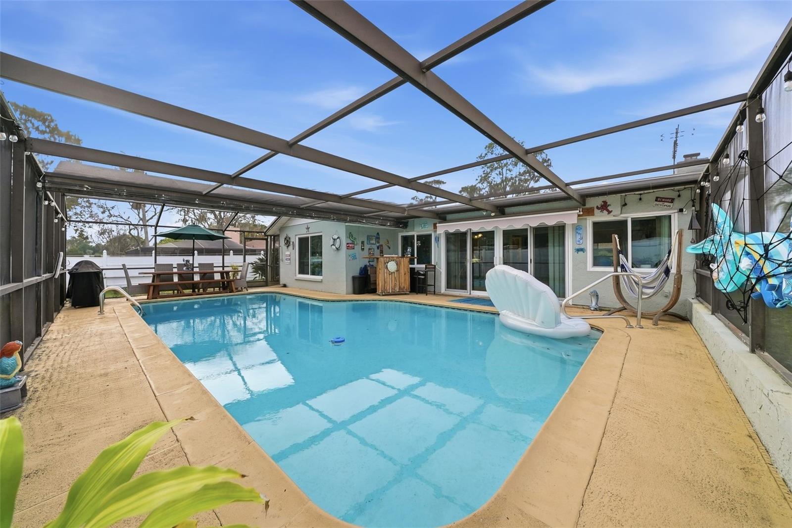 Image 48 of 82 For 7712 Lakeside Woodlands