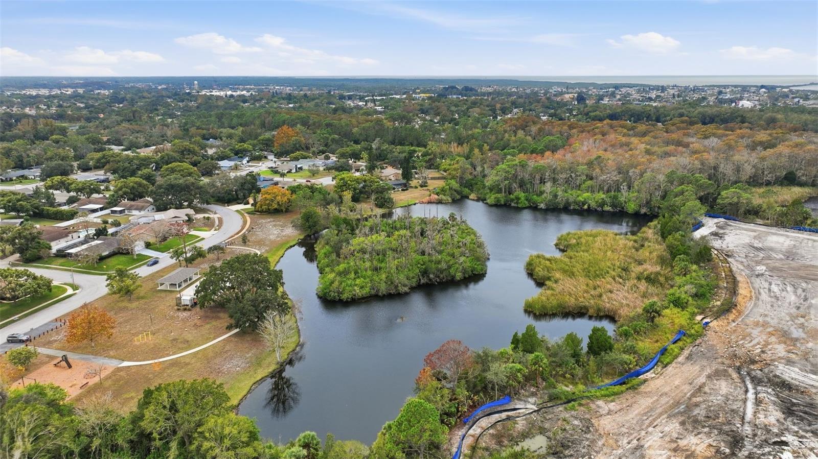 Image 69 of 82 For 7712 Lakeside Woodlands