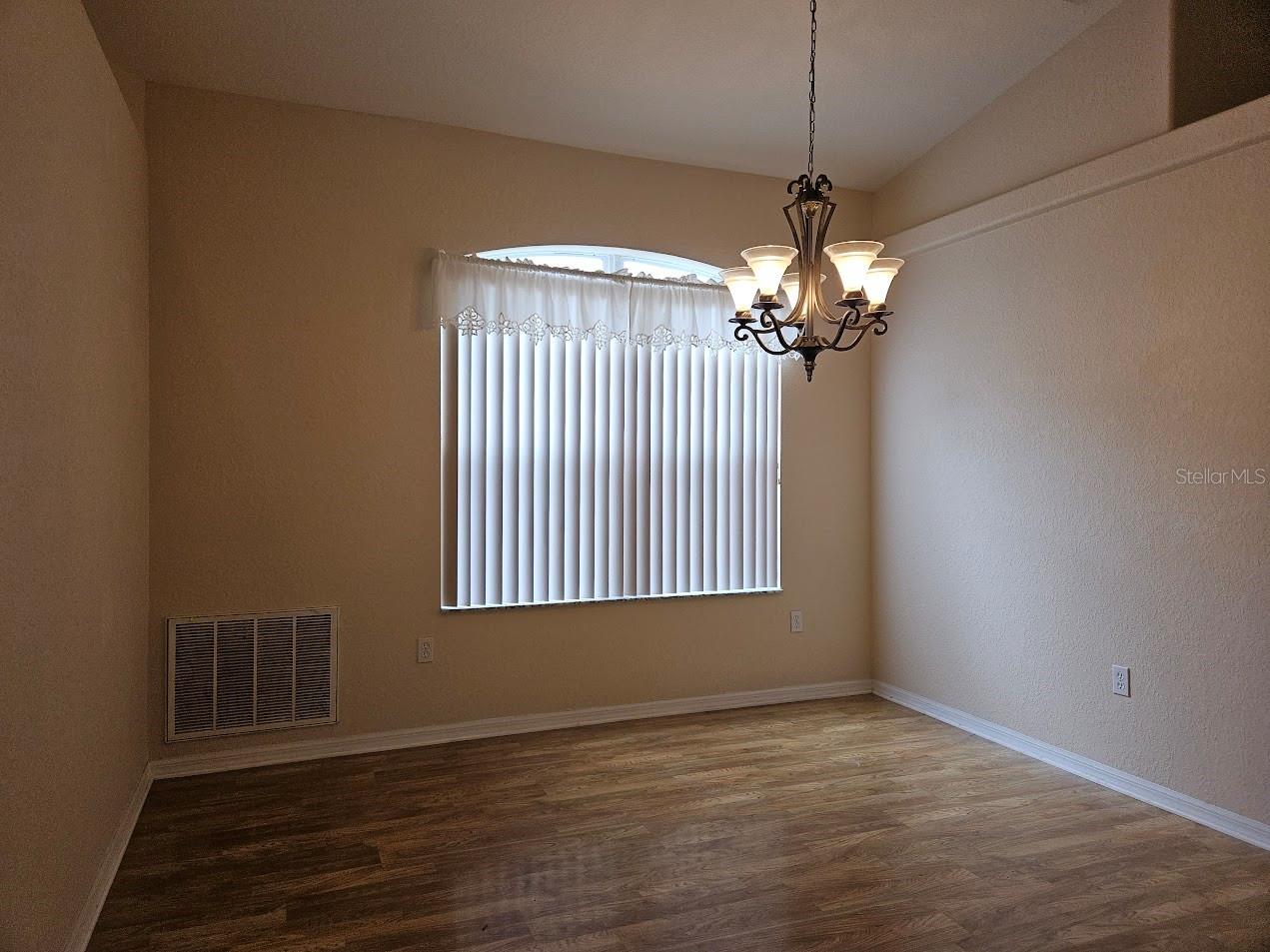 Image 10 of 32 For 311 Royal Palm Way