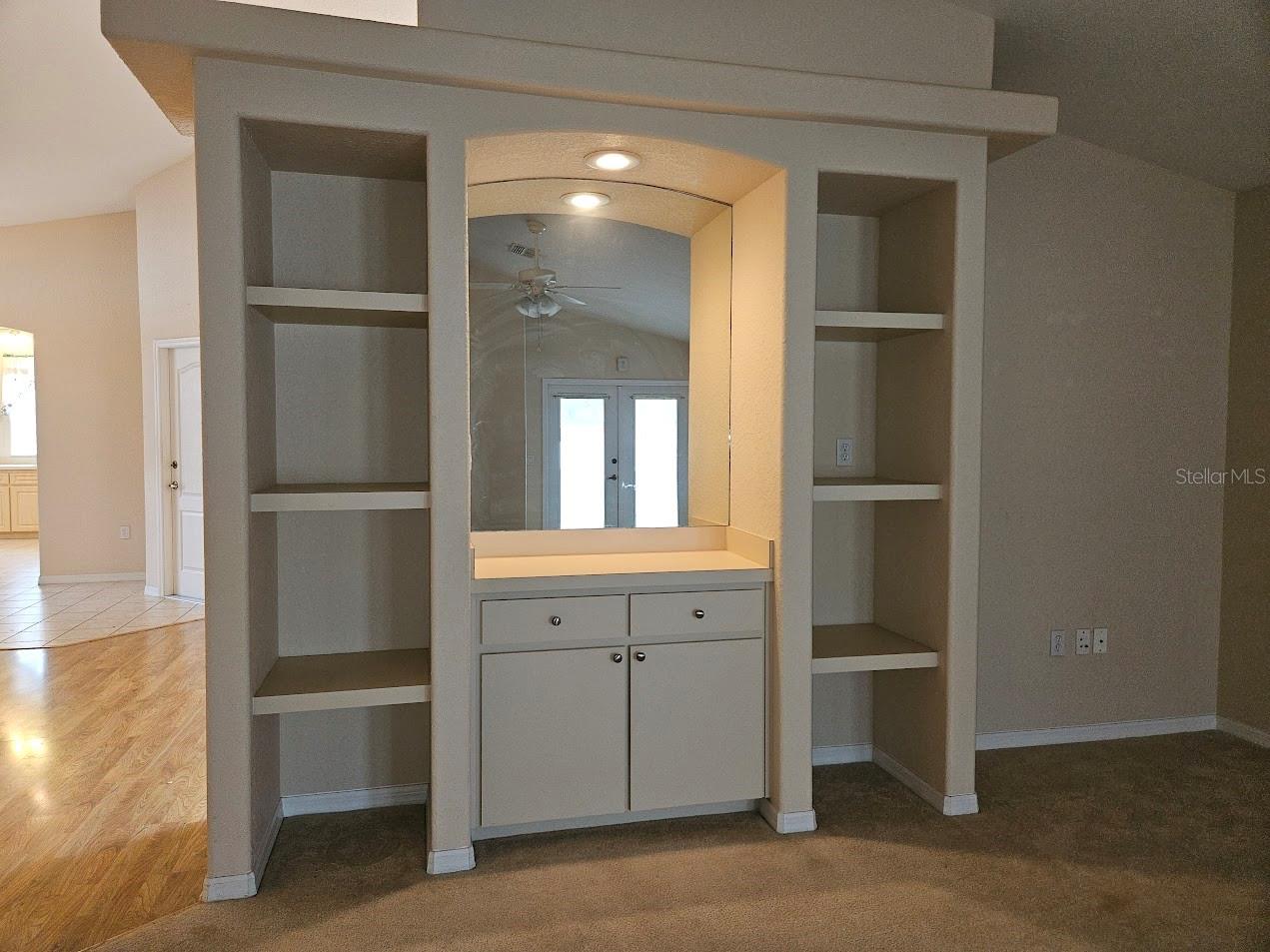 Image 21 of 32 For 311 Royal Palm Way