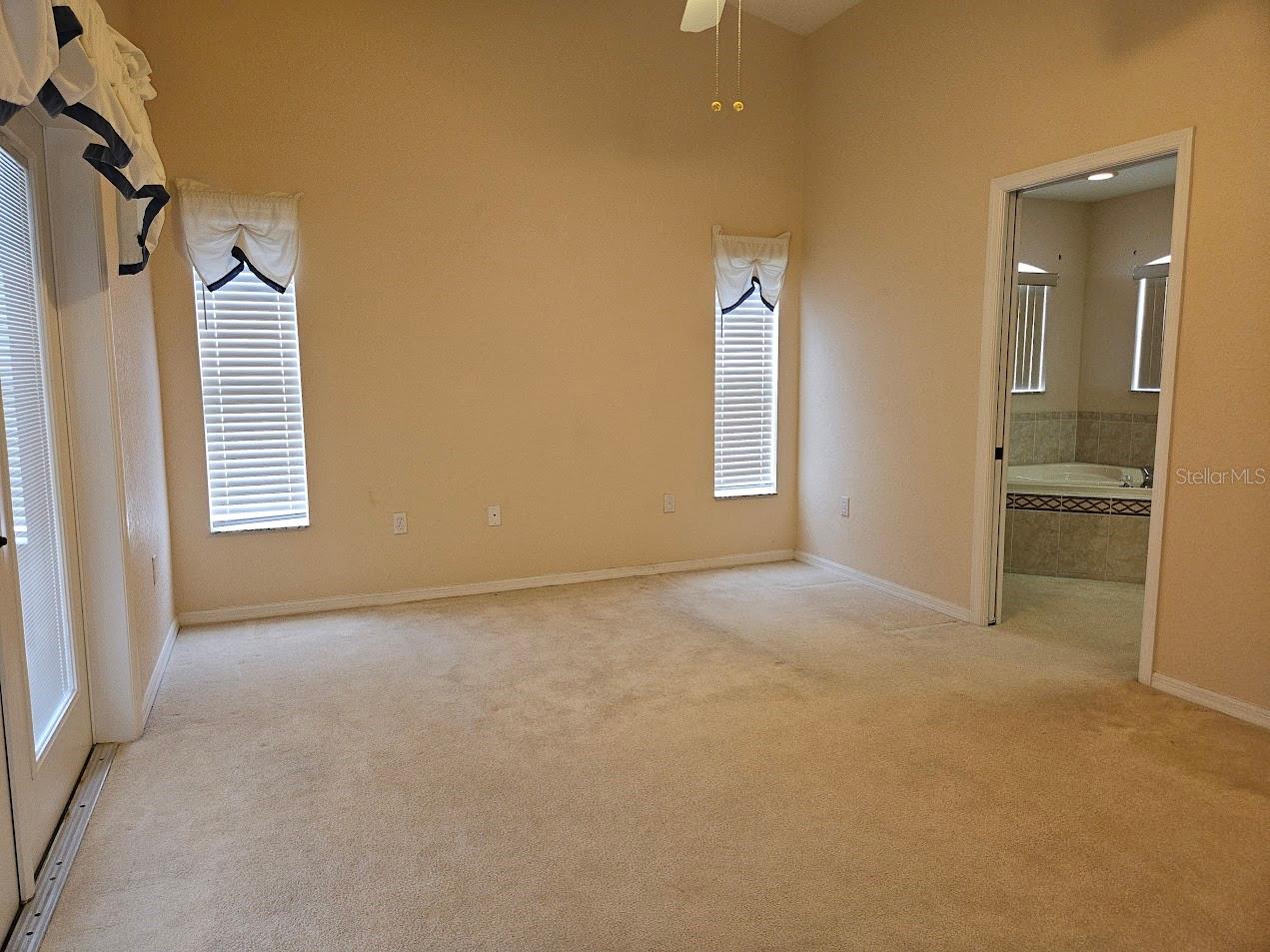 Image 23 of 32 For 311 Royal Palm Way