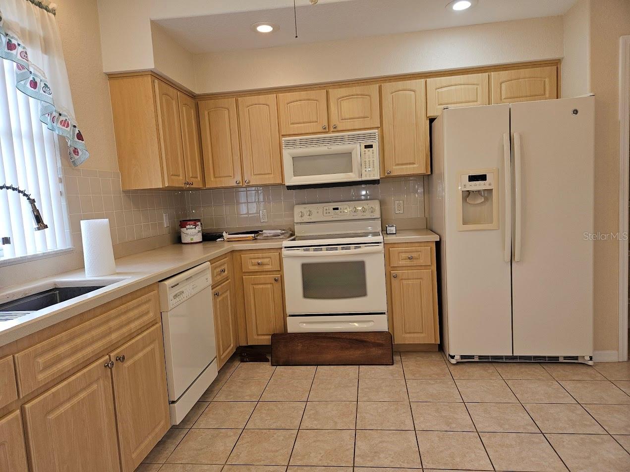 Image 9 of 32 For 311 Royal Palm Way