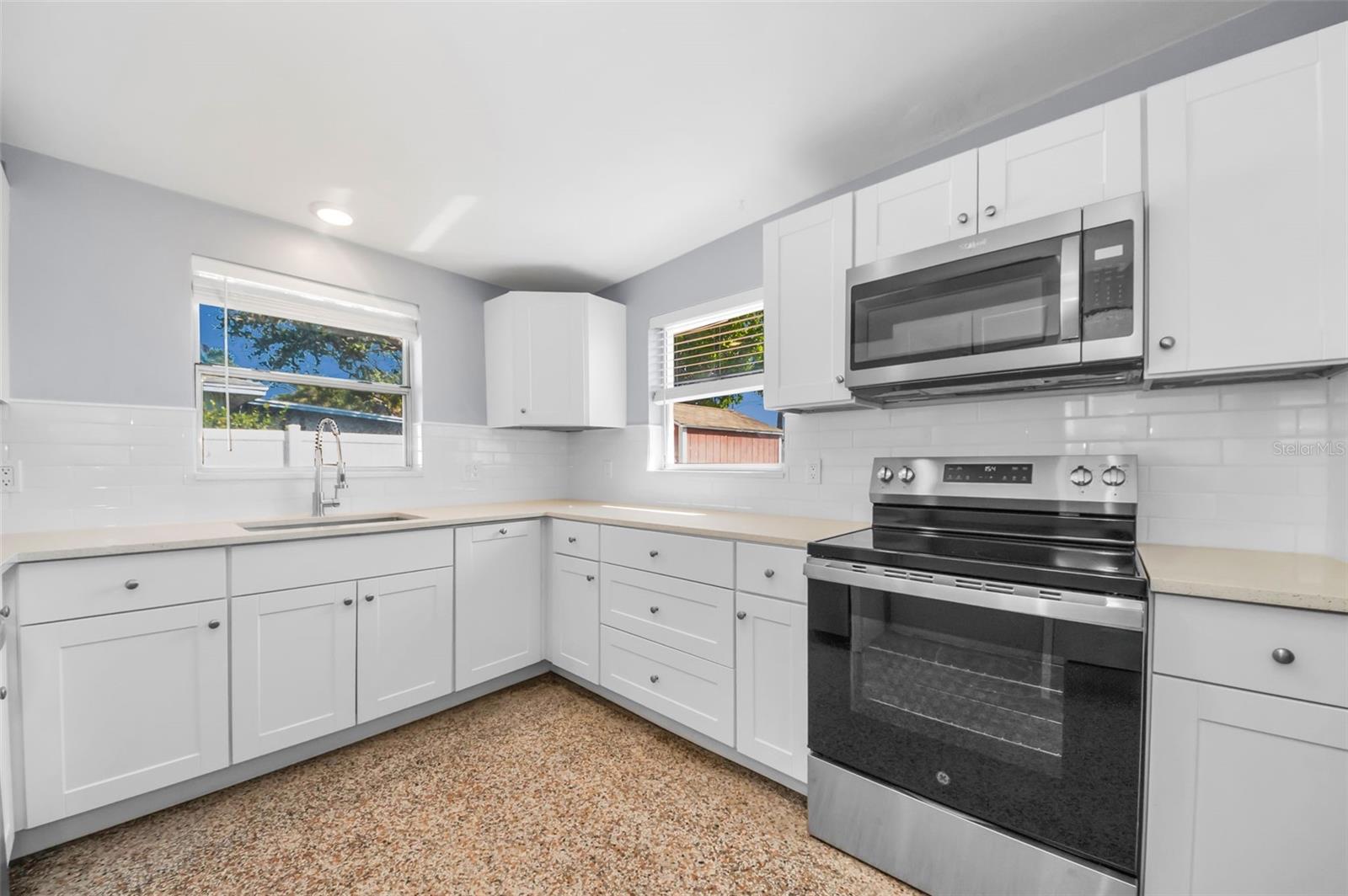 Image 13 of 38 For 414 88th Avenue