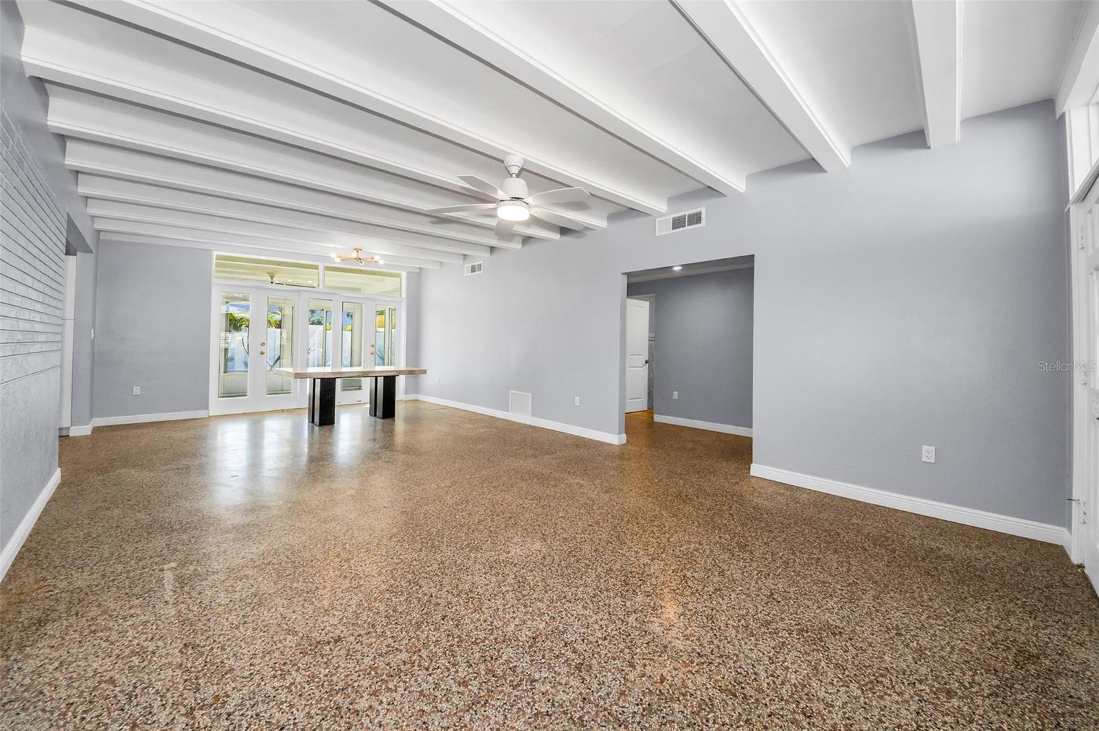 Image 6 of 38 For 414 88th Avenue