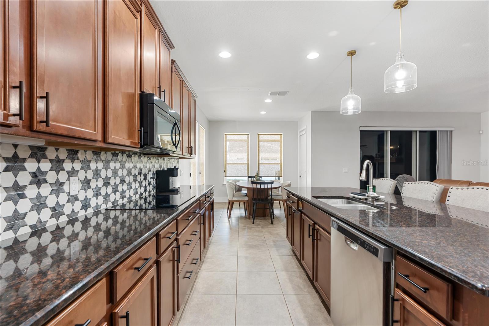 Image 16 of 70 For 1040 Thunderhead Lane