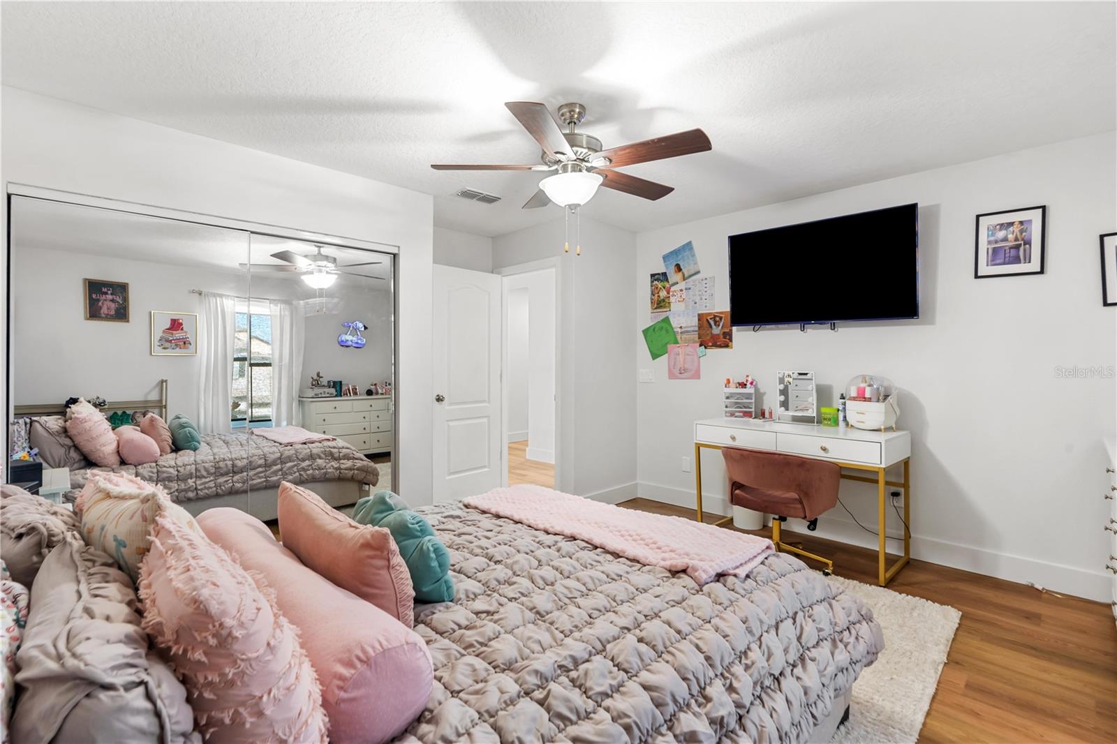 Image 26 of 70 For 1040 Thunderhead Lane