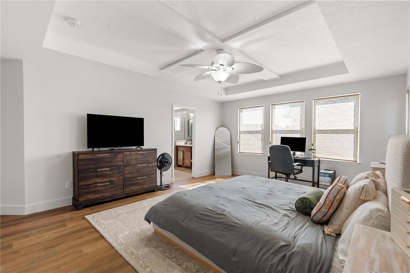 Image 32 of 70 For 1040 Thunderhead Lane