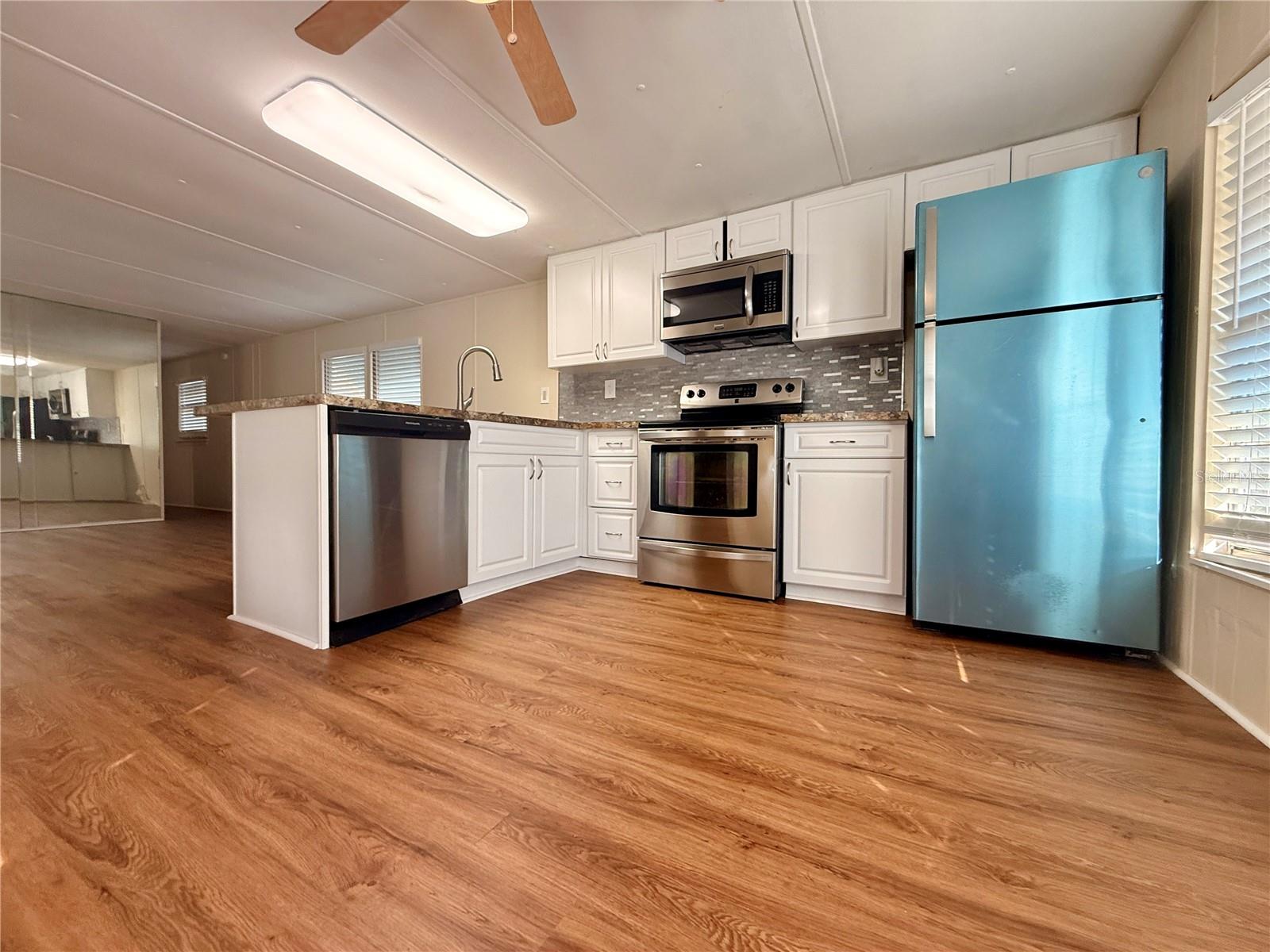 Image 4 of 34 For 9115 Bourbon Street