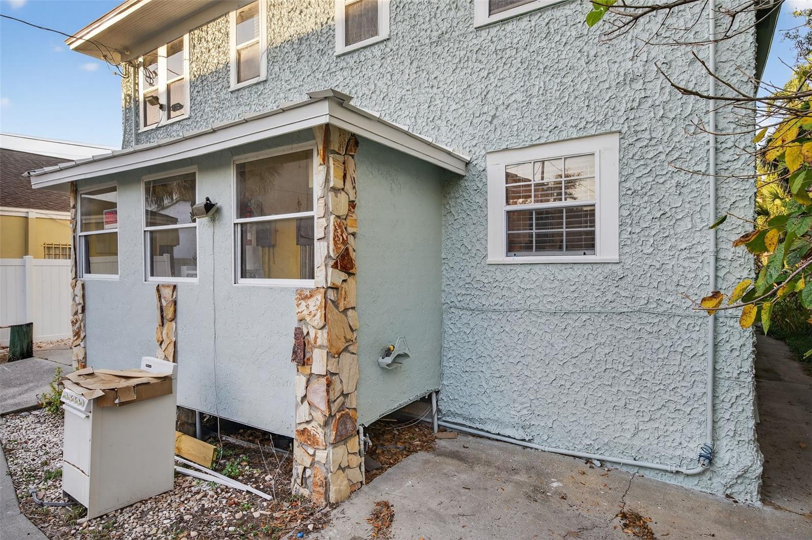 Image 67 of 84 For 312 Orange Street B