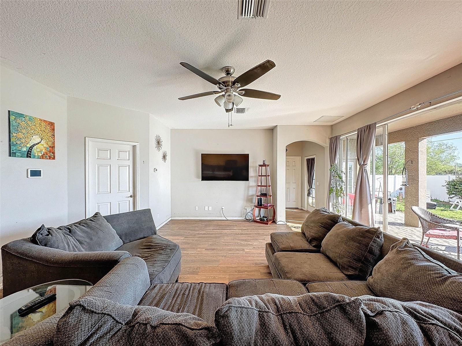 Image 13 of 81 For 4165 Copper Hill Road