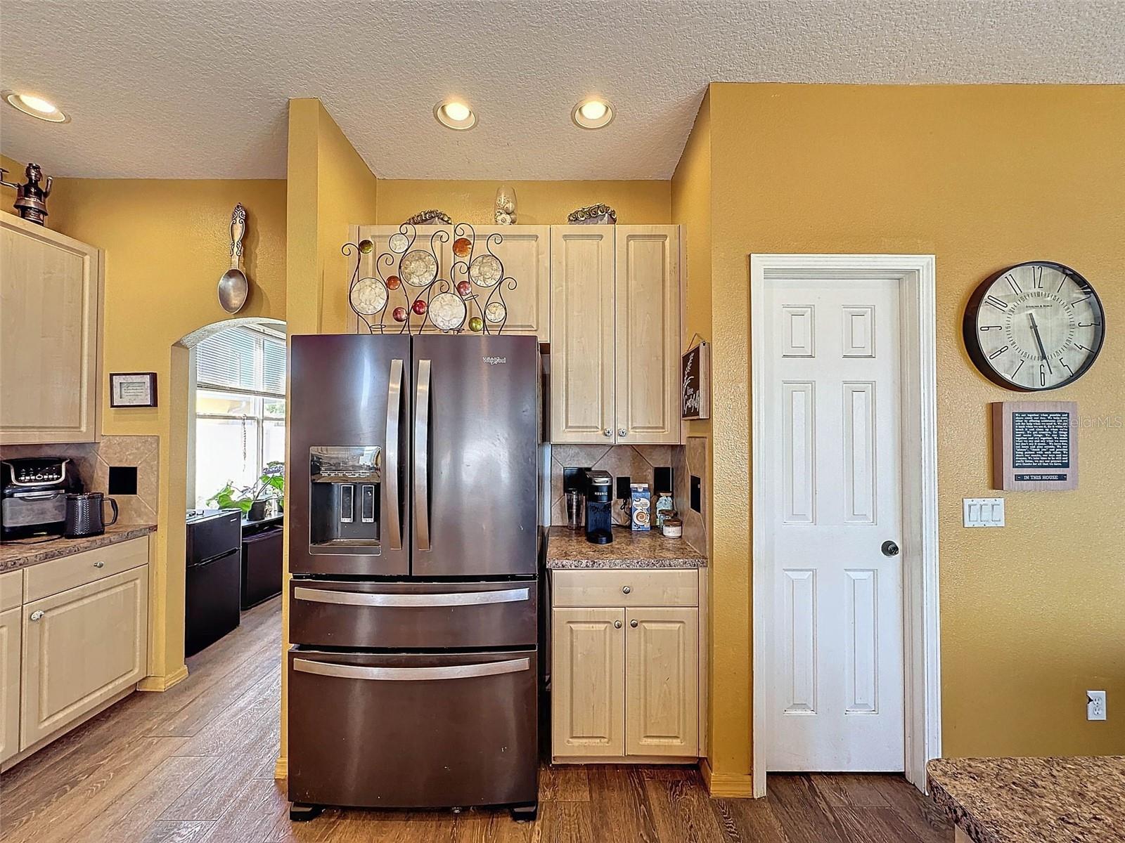 Image 19 of 81 For 4165 Copper Hill Road